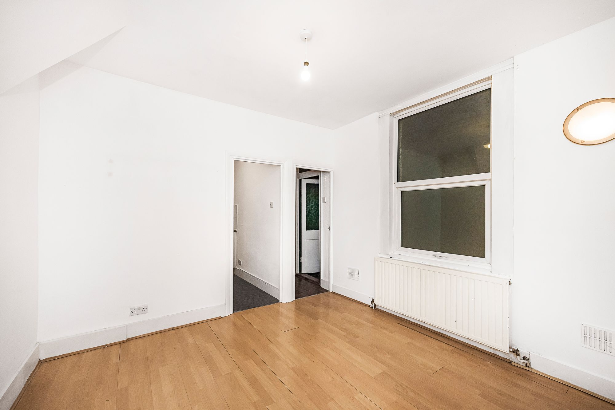 2 bed flat for sale in Albert Road, Leyton, E10 7