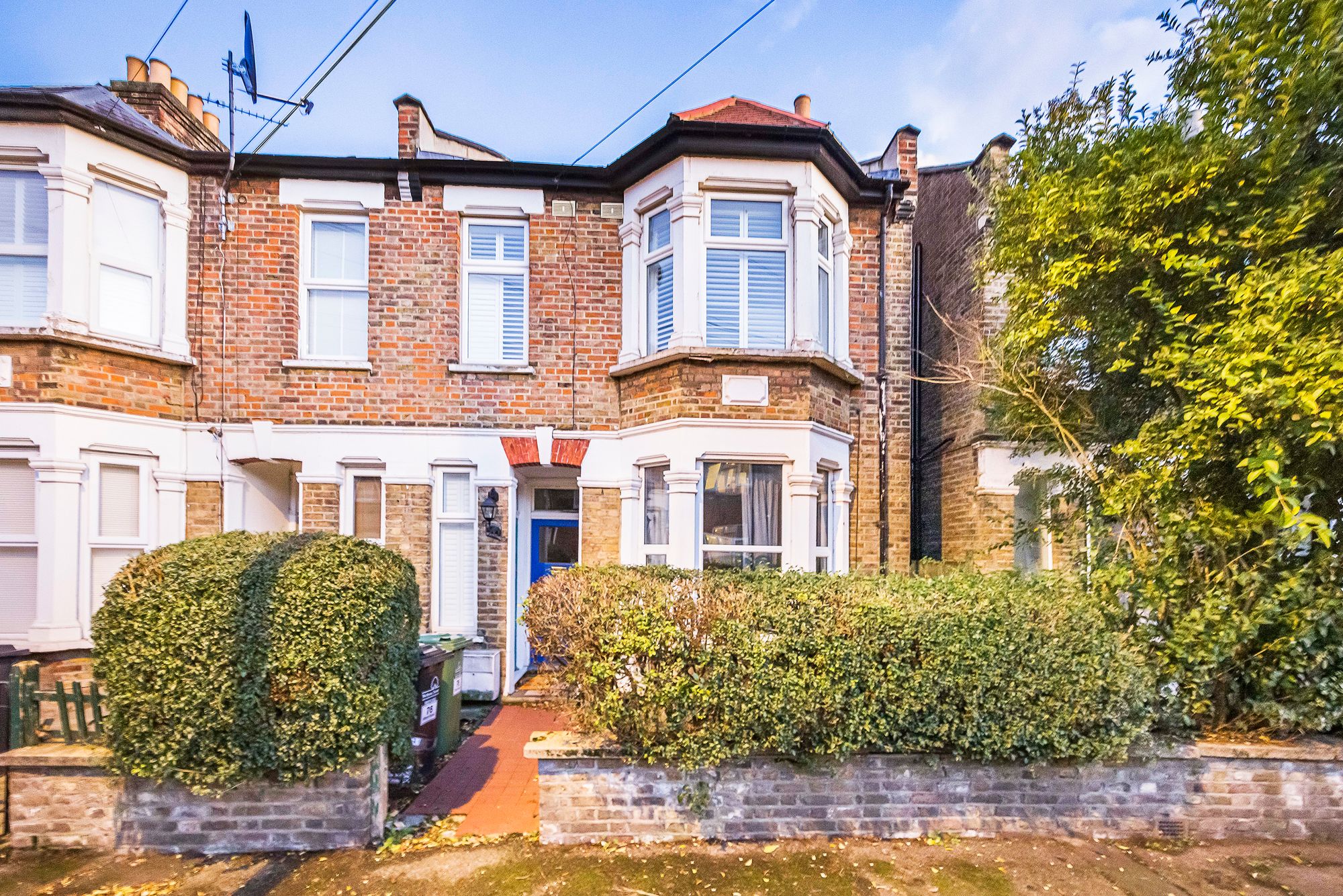 2 bed flat for sale in Albert Road, Leyton, E10