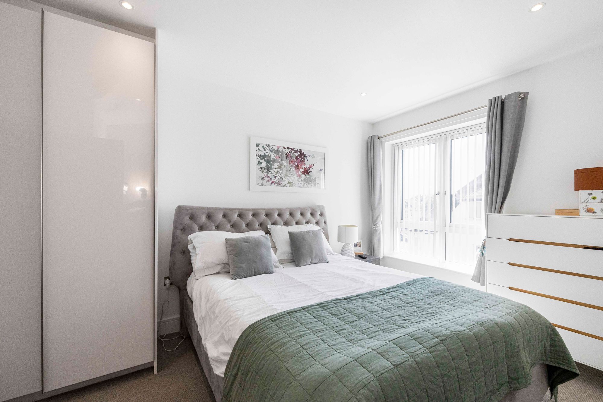 2 bed apartment for sale in Bevan Court, Leyton, E10 9