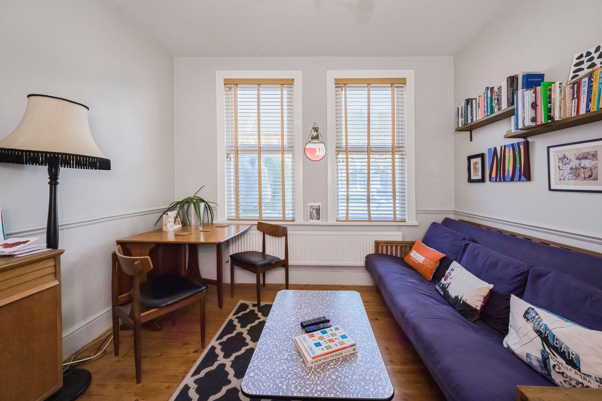2 bed flat for sale in Kettlebaston Road, London, E10  - Property Image 5