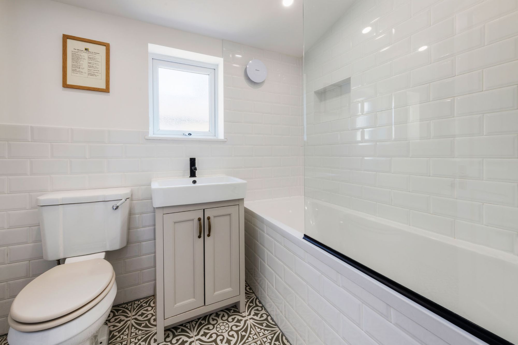 3 bed terraced house for sale in Pearcroft Road, Leytonstone, E11 40