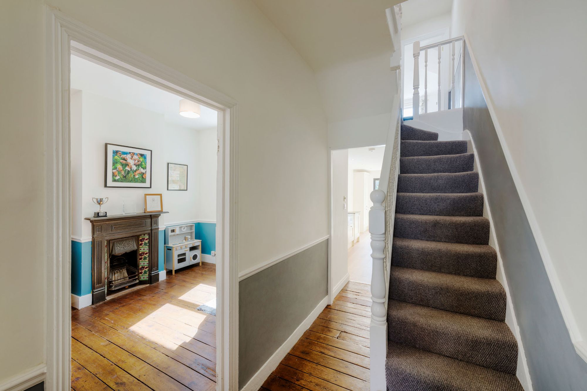 3 bed terraced house for sale in Pearcroft Road, Leytonstone, E11 22