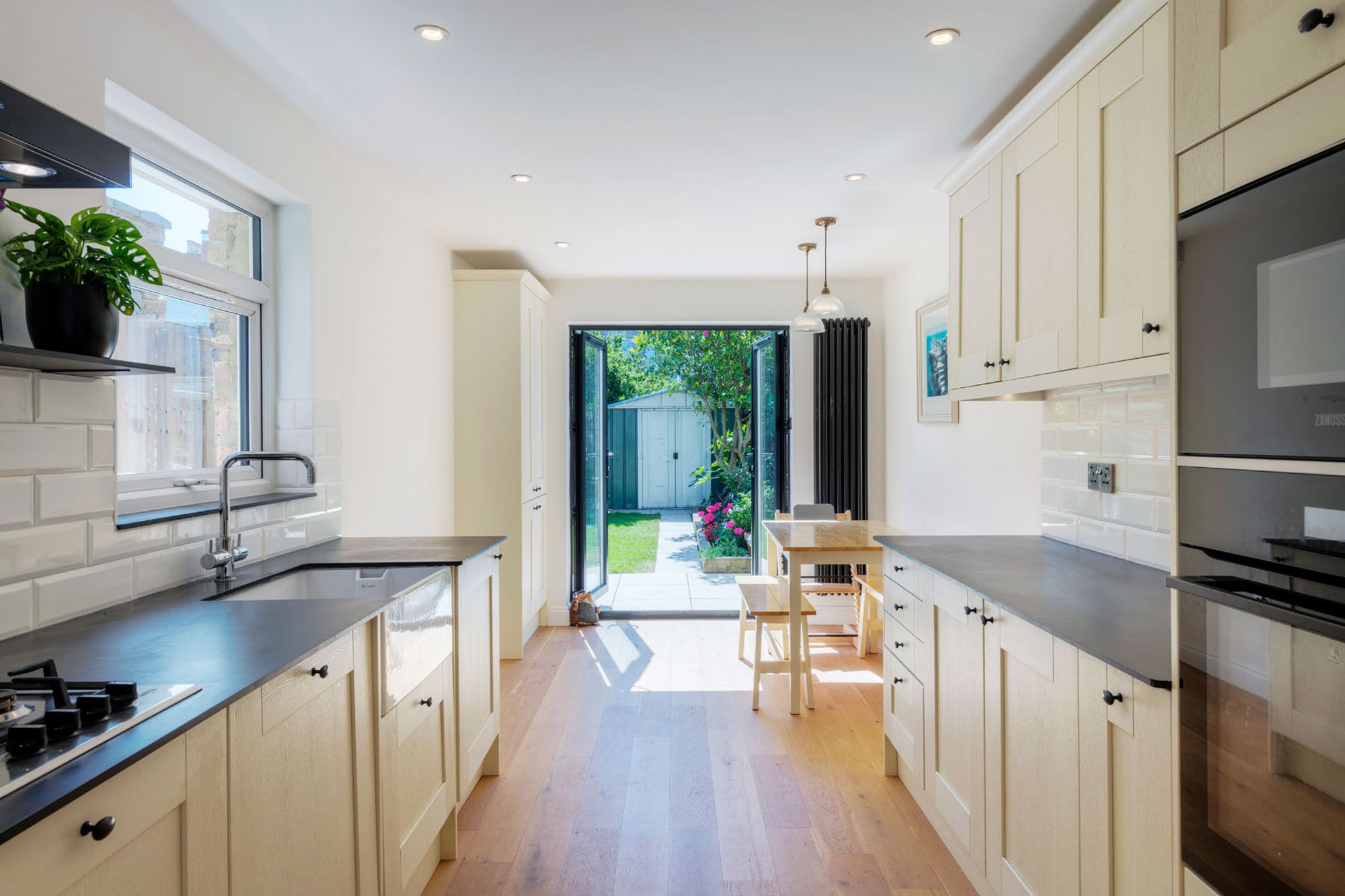 3 bed terraced house for sale in Pearcroft Road, Leytonstone, E11  - Property Image 3