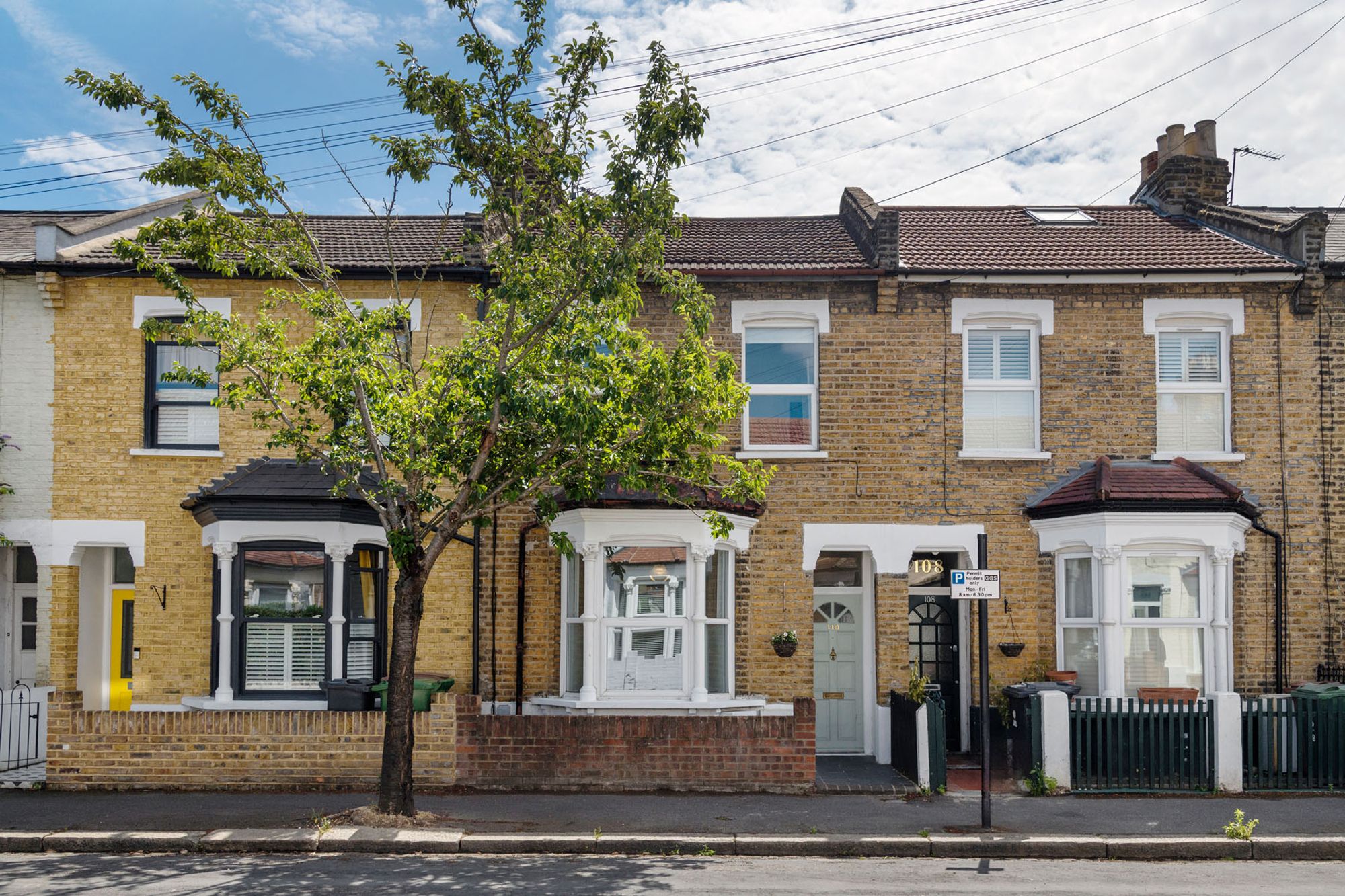 3 bed terraced house for sale in Pearcroft Road, Leytonstone, E11  - Property Image 1