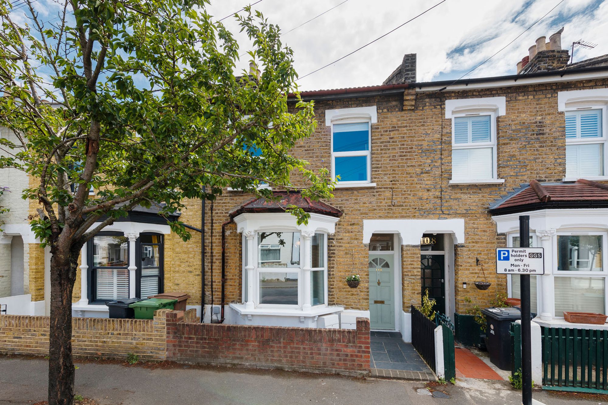 3 bed terraced house for sale in Pearcroft Road, Leytonstone, E11 51
