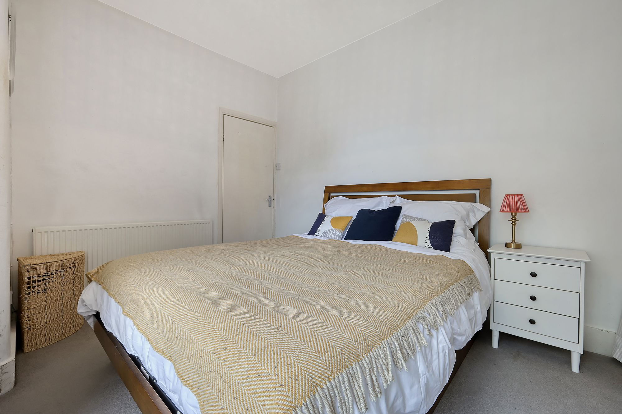 3 bed flat for sale in St. Annes Road, London, E11 9