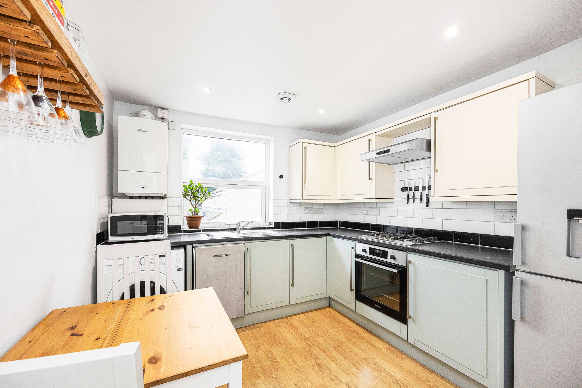 2 bed flat for sale in Chobham Road, London, E15 2