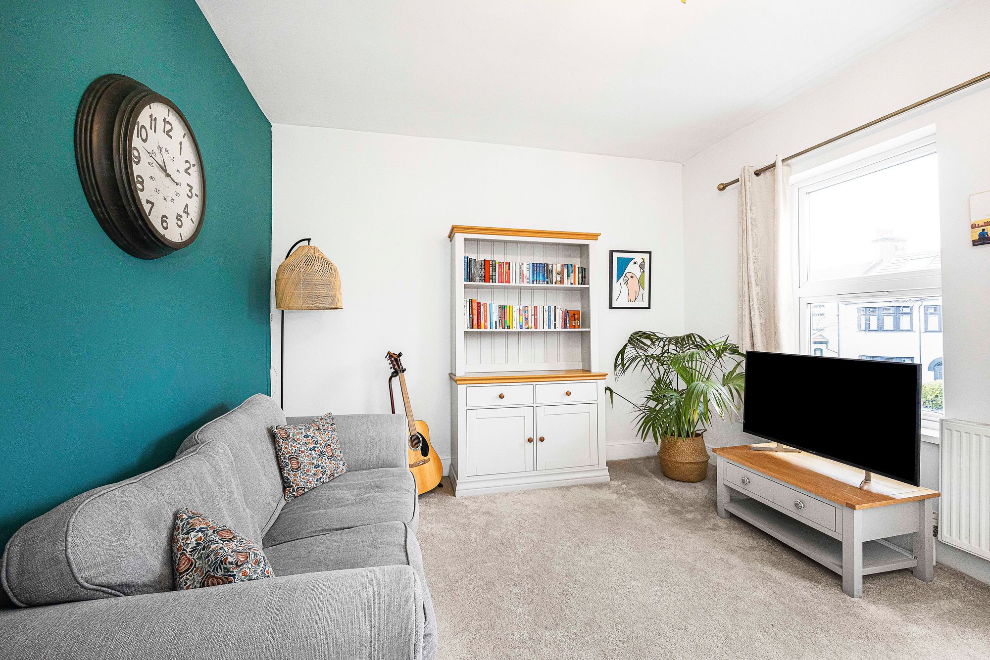 2 bed flat for sale in Chobham Road, London  - Property Image 3