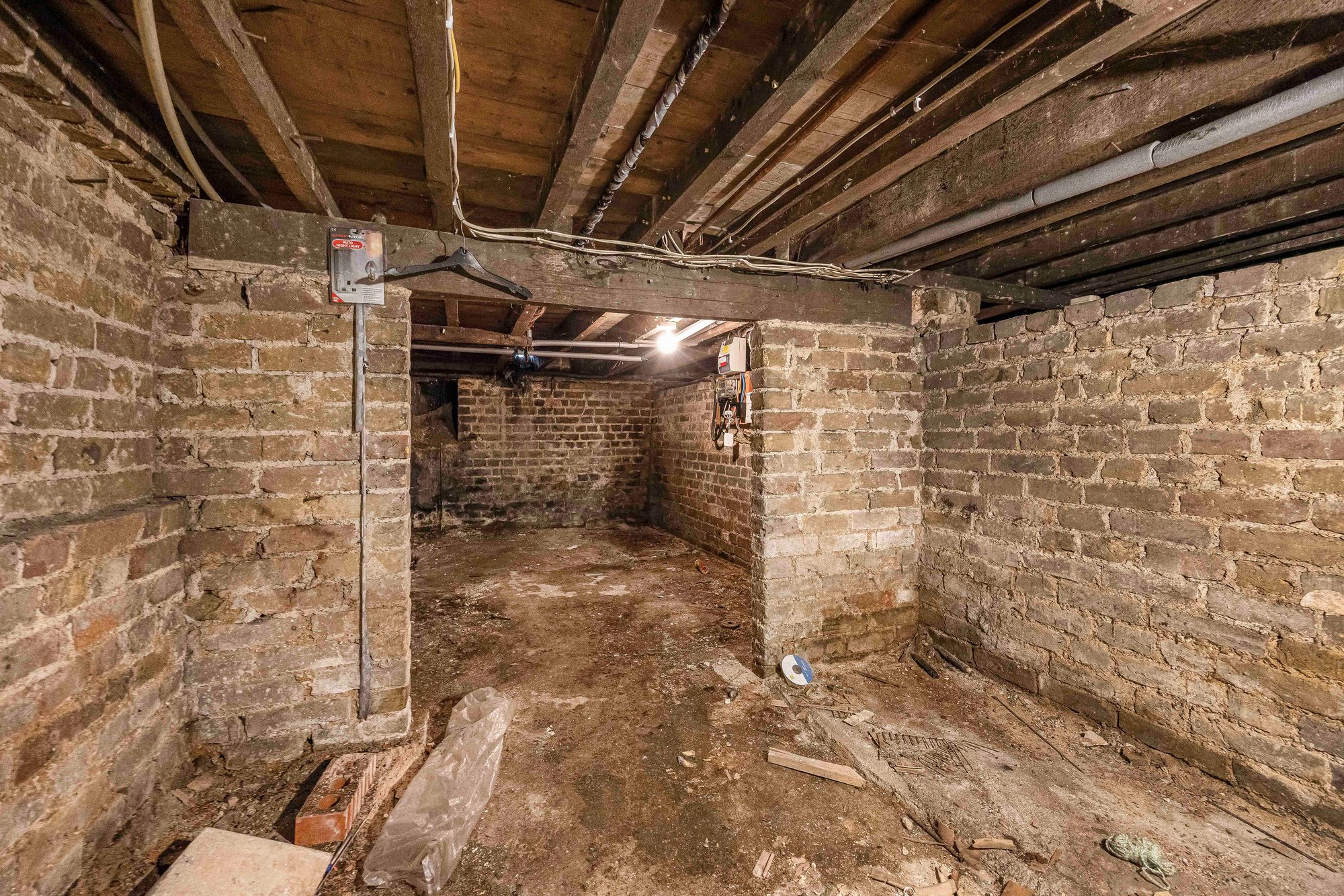 3 bed mid-terraced house for sale in St. Georges Road, Leyton 12