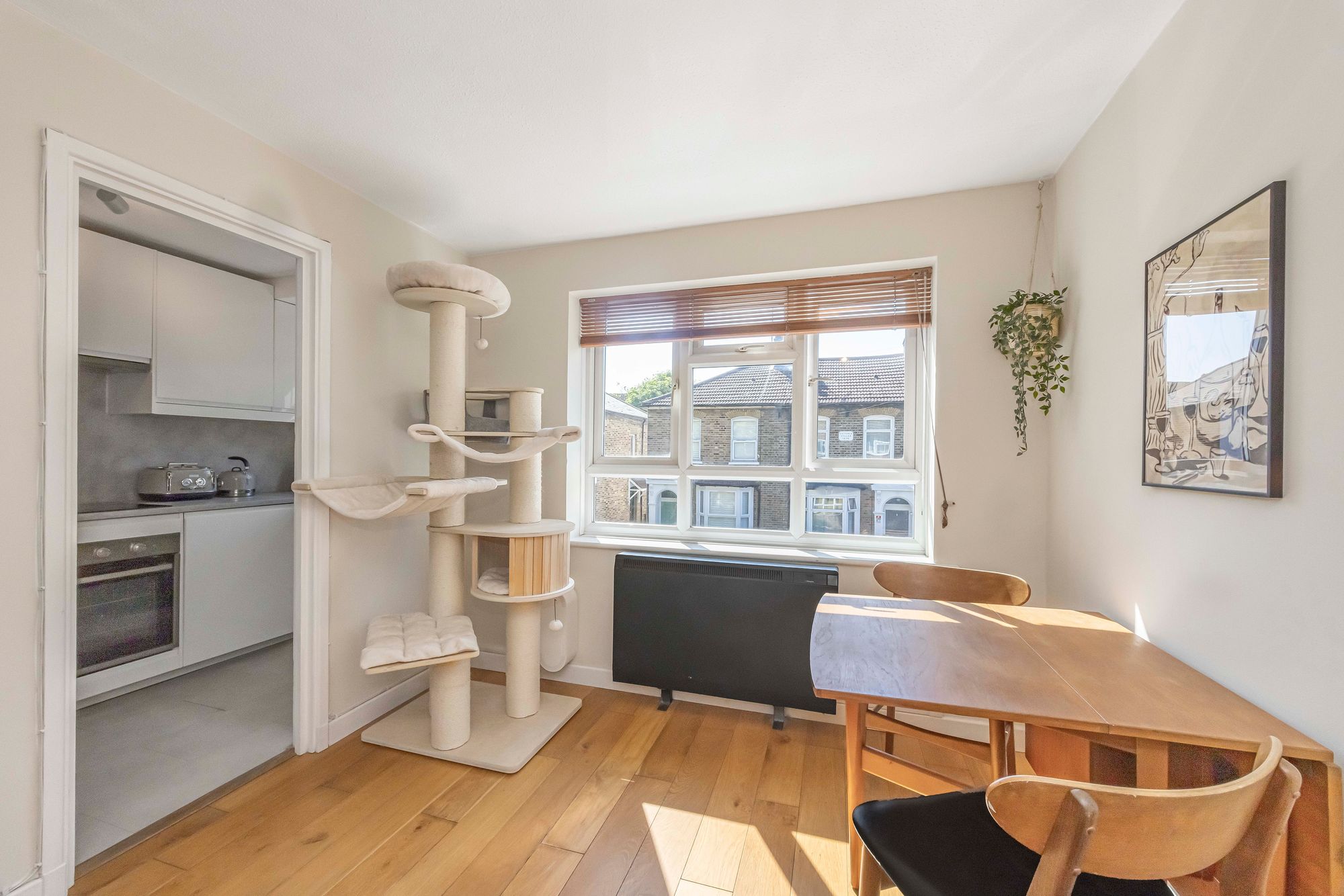 1 bed flat for sale in Salway House, Thornhill Road, Leyton, E10  - Property Image 9