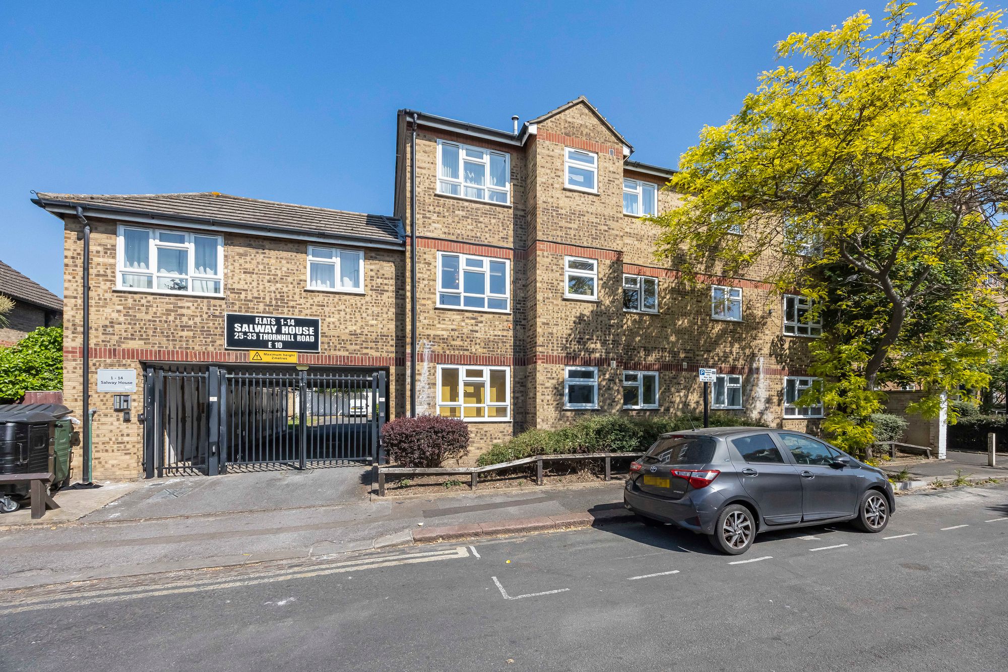 1 bed flat for sale in Salway House, Thornhill Road, Leyton, E10  - Property Image 15