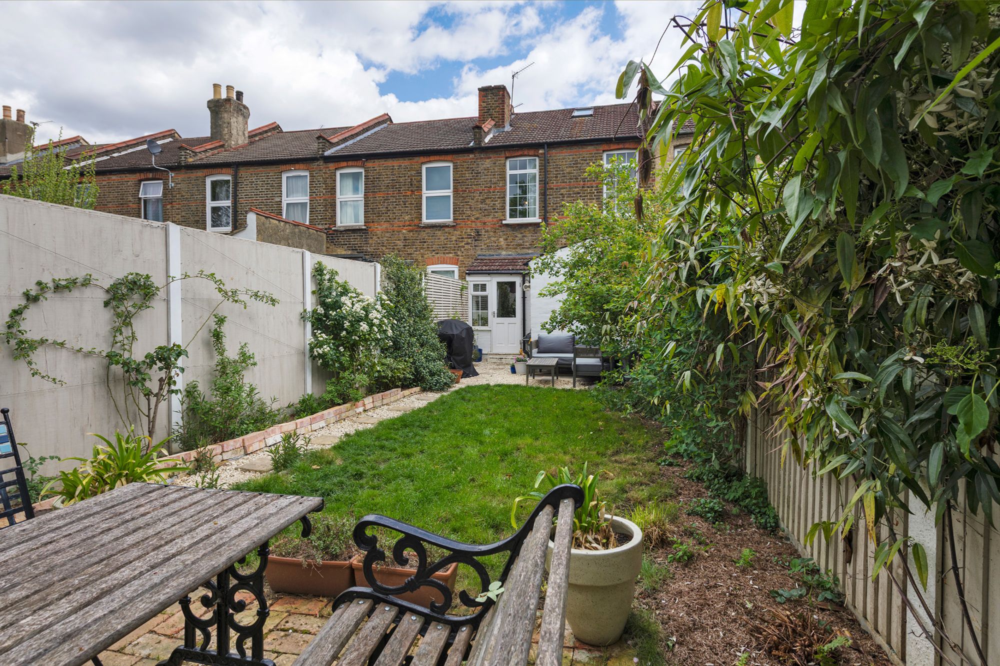 3 bed terraced house for sale in Whitney Road, London, E10  - Property Image 26