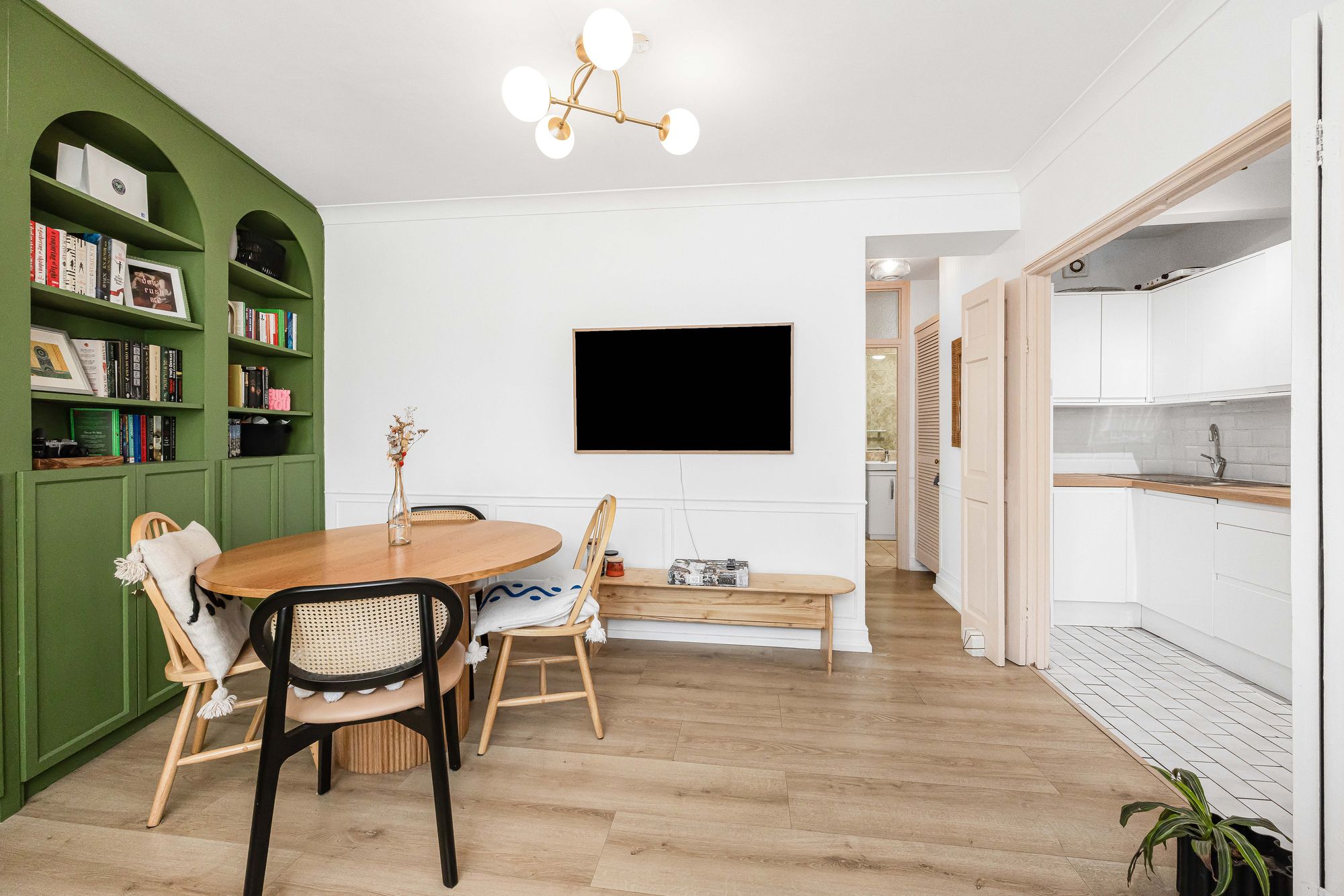 1 bed flat for sale in High Road Leyton, Leyton, E10 4