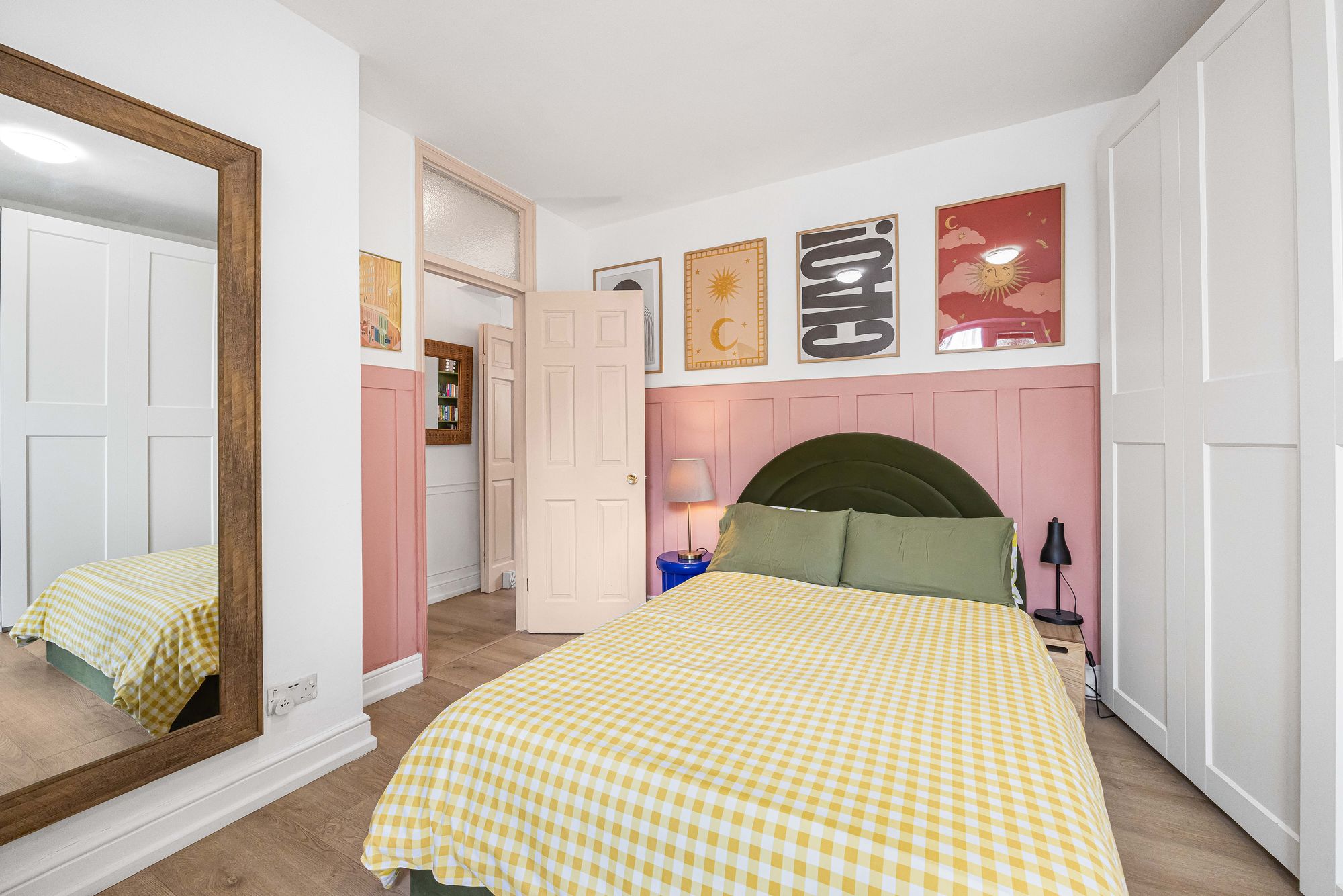 1 bed flat for sale in High Road Leyton, Leyton, E10 10