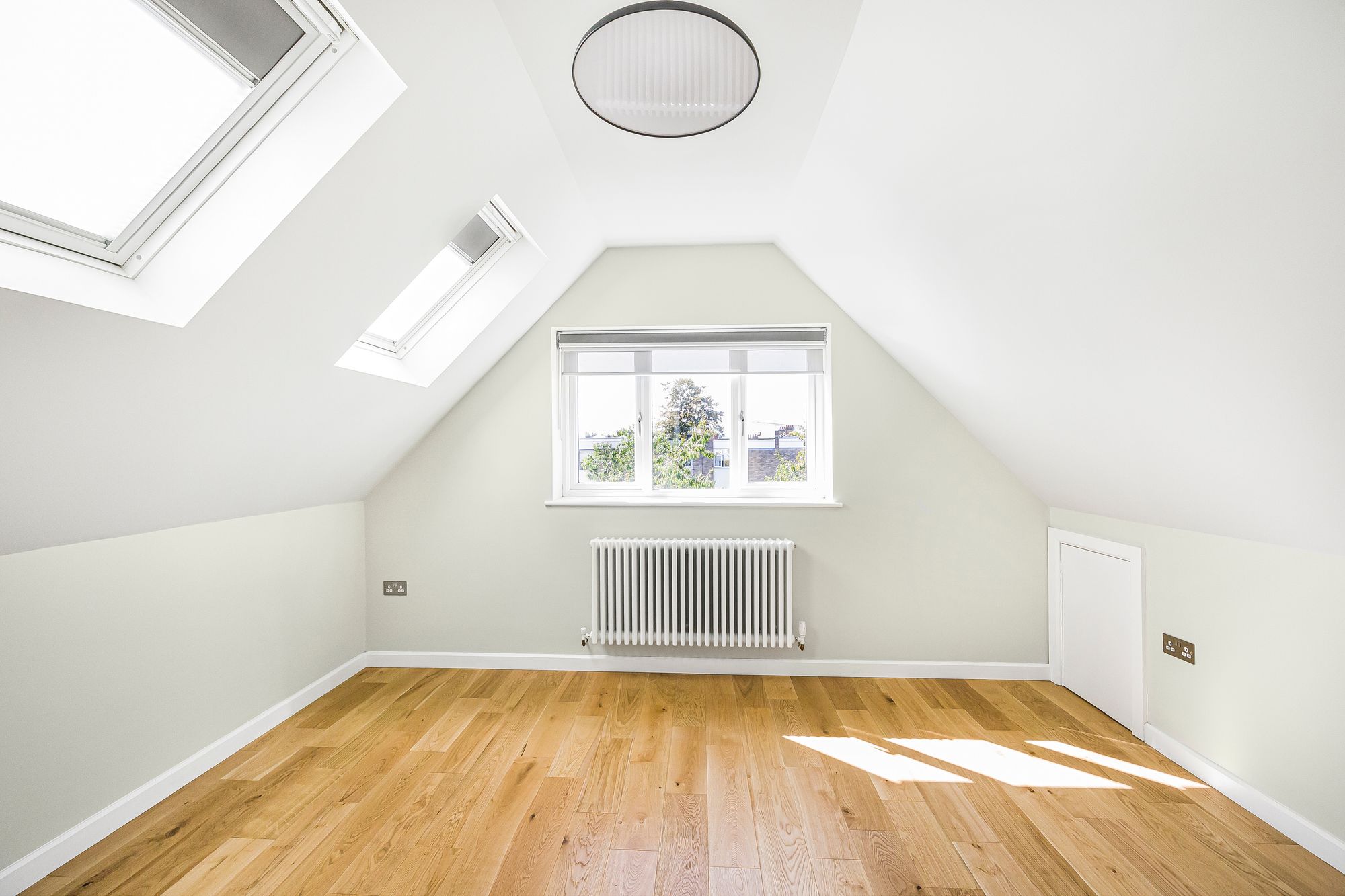 3 bed house to rent in Norlington Road, London  - Property Image 8