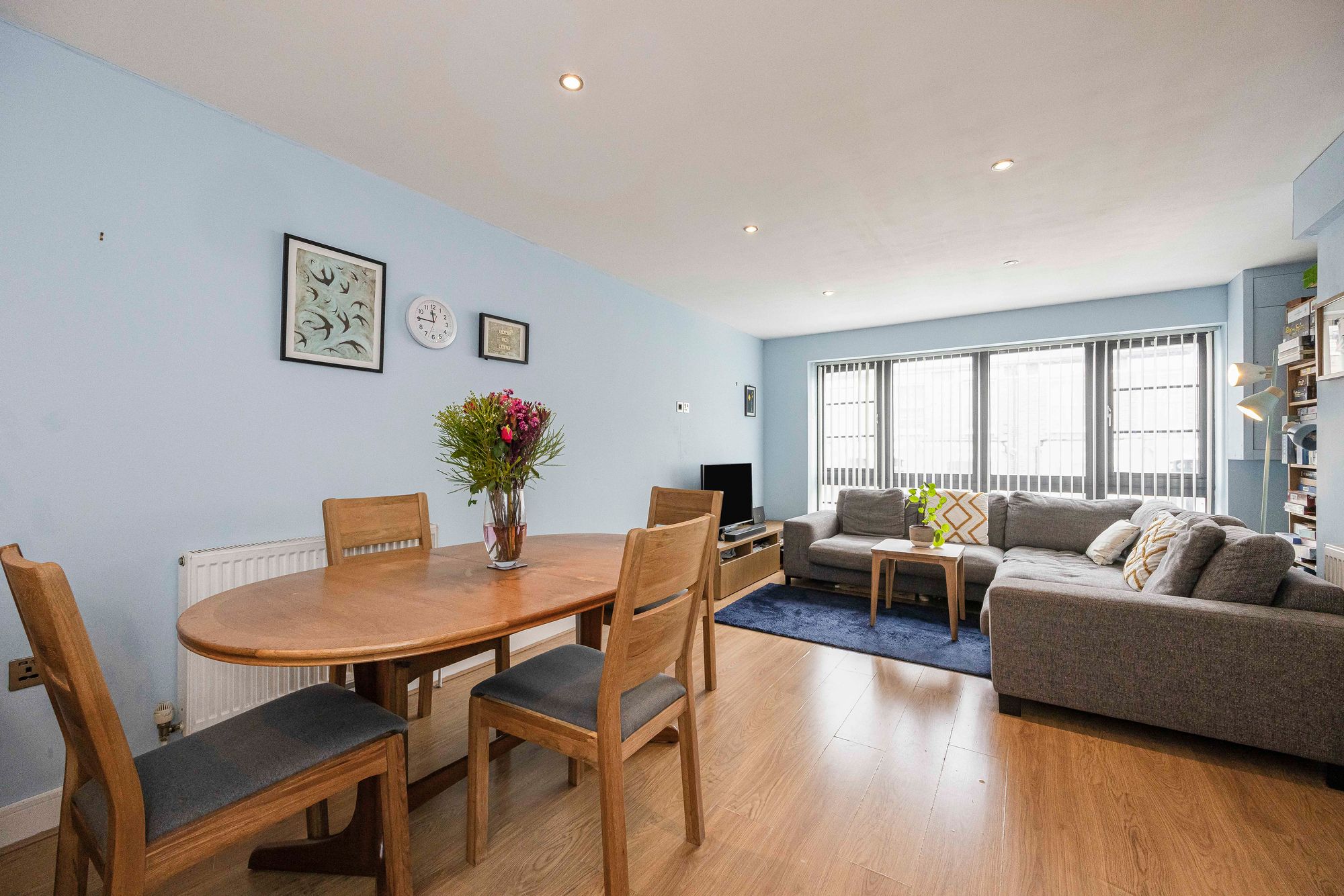 2 bed flat for sale in Maud Road, Plaza Heights, E10  - Property Image 6