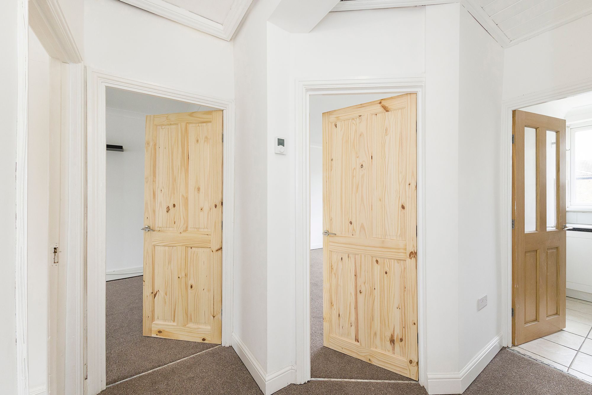 3 bed house to rent in Ashville Road, Leytonstone, E11 6