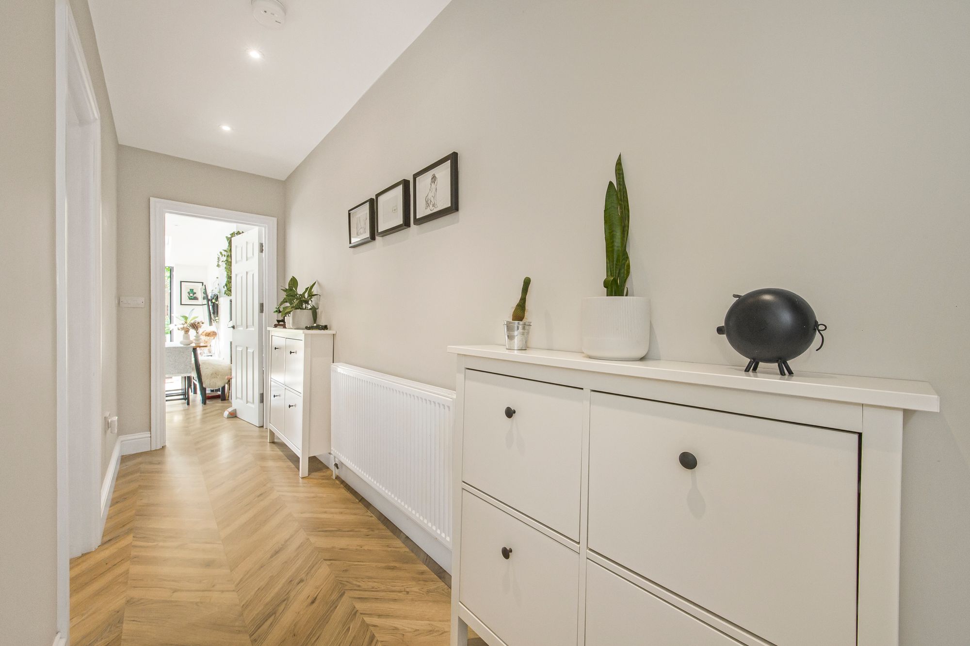 2 bed flat to rent in Buckland Road, London  - Property Image 6