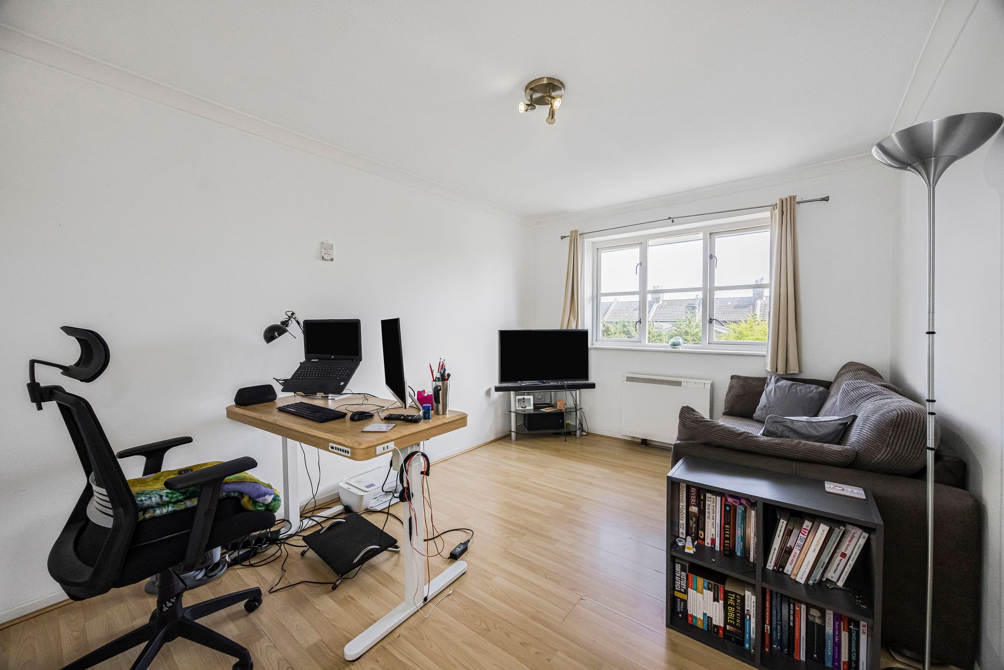 1 bed apartment for sale in Paramount House, High Road Leytonstone, Leytonstone, E11  - Property Image 3