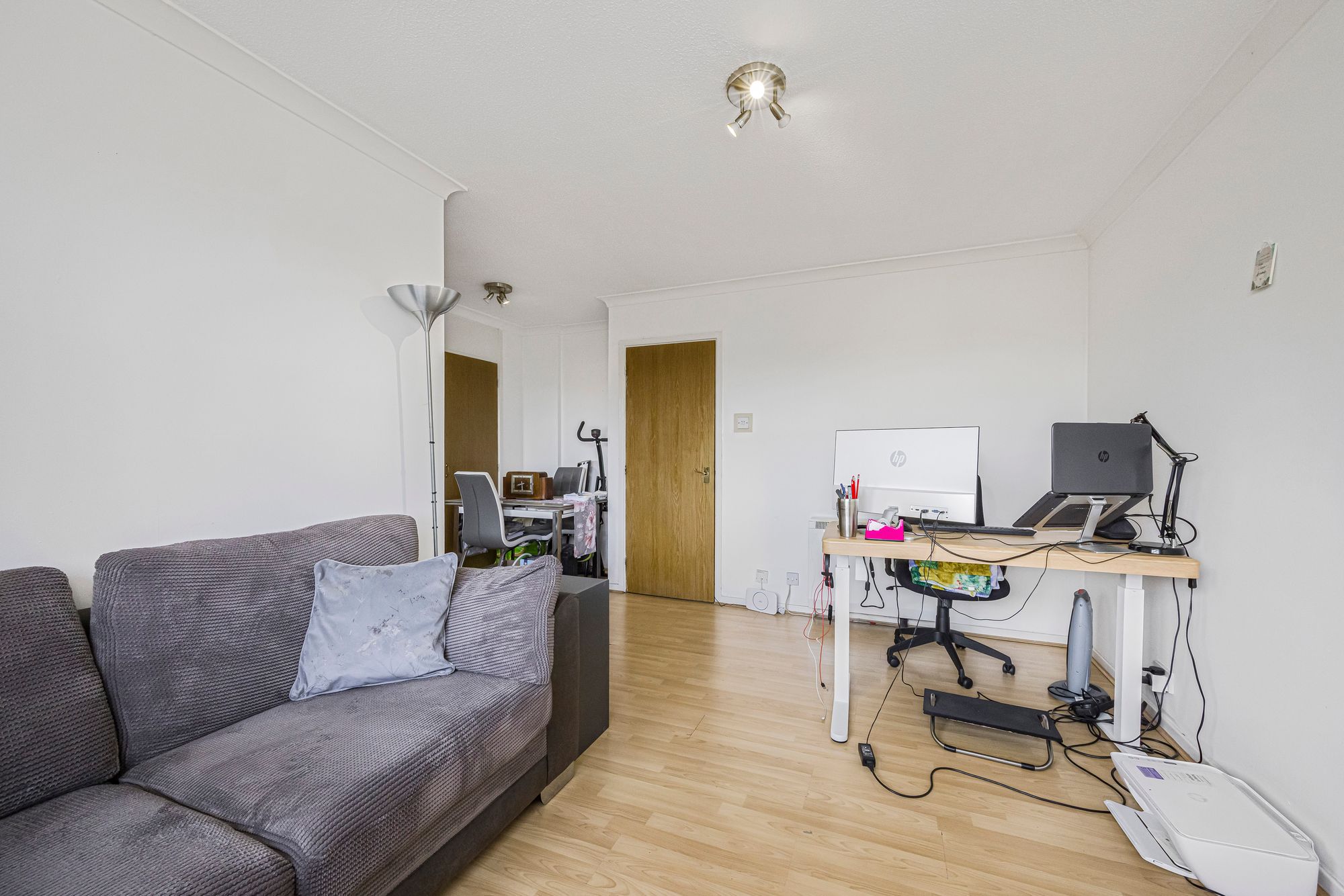1 bed apartment for sale in Paramount House, High Road Leytonstone, Leytonstone, E11  - Property Image 5