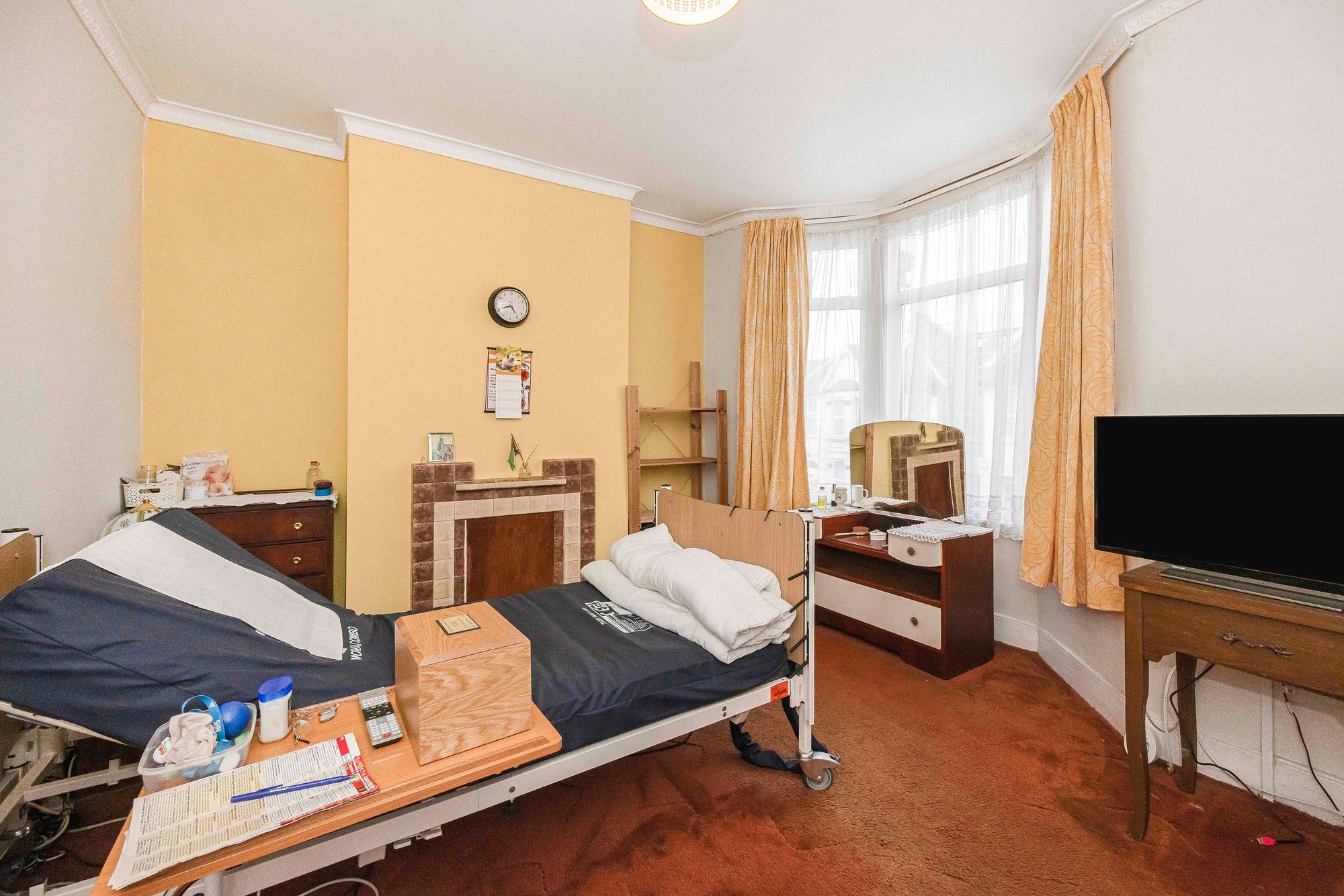 3 bed mid-terraced house for sale in Millais Road, Leytonstone, E11 9