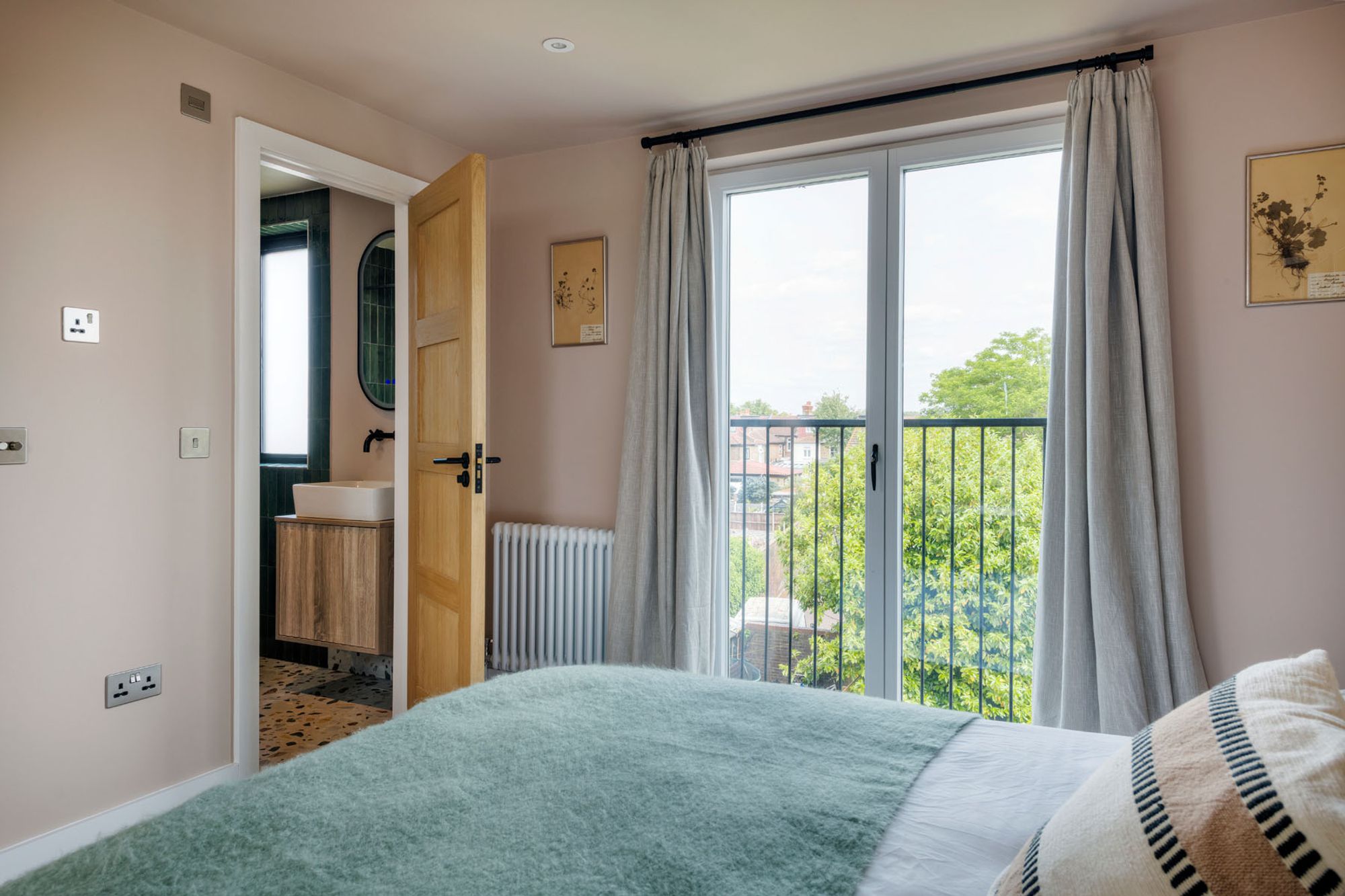 4 bed mid-terraced house for sale in Cambrian Road, Leyton, E10  - Property Image 42