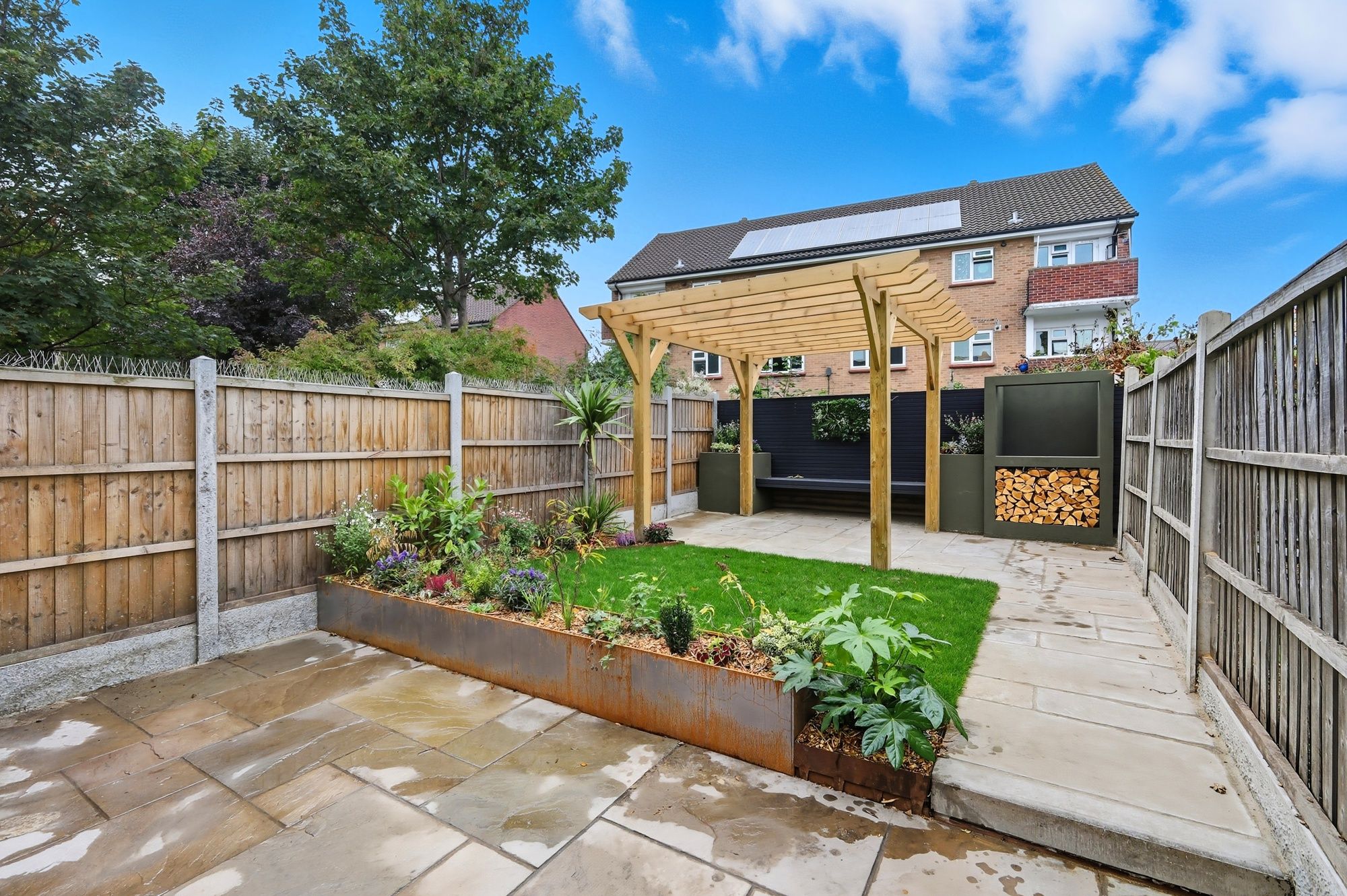 4 bed terraced house for sale in Scotts Road, Leyton, E10 29