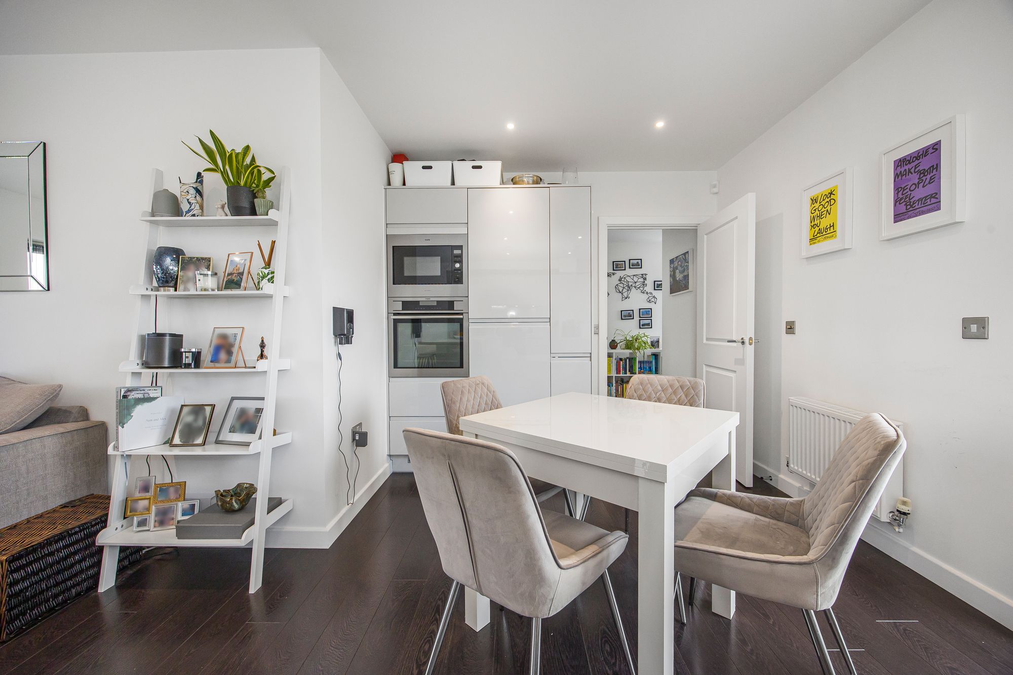 2 bed apartment for sale in High Road Leyton, London  - Property Image 6