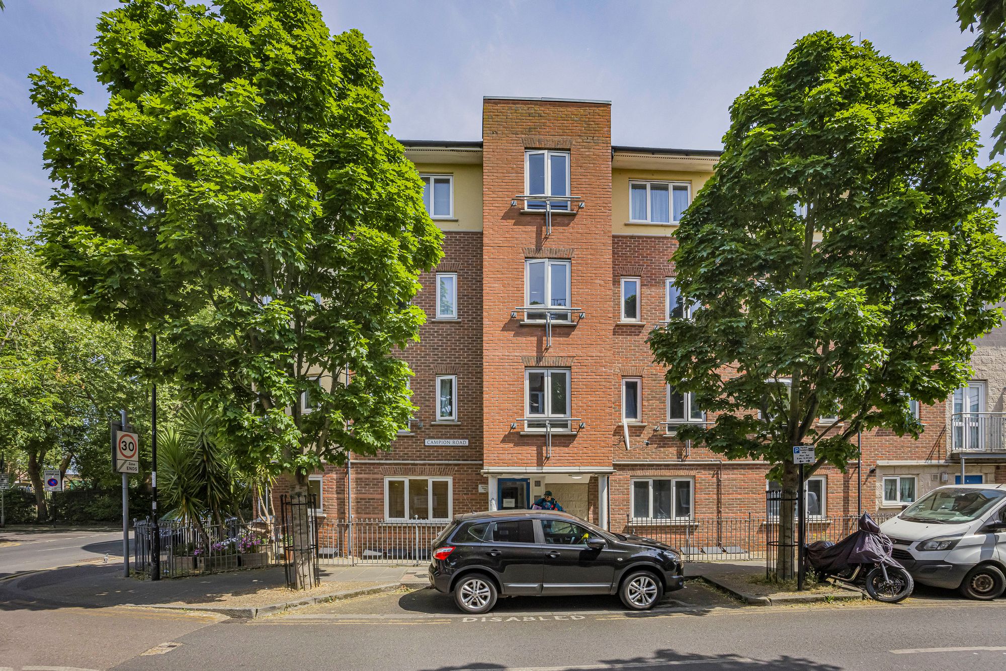 1 bed flat for sale in Campion Road, Rose Court, E10  - Property Image 11