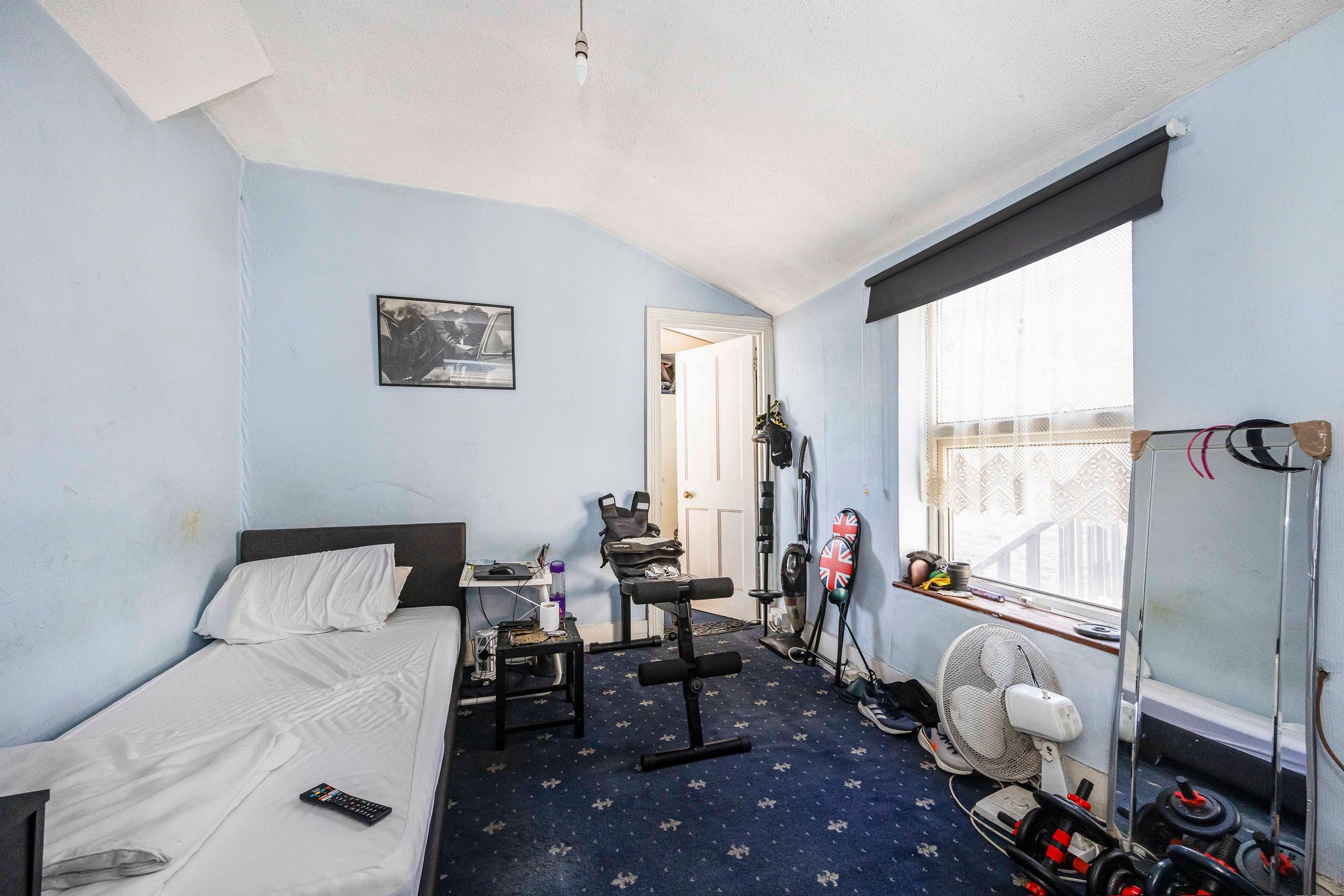 3 bed mid-terraced house for sale in Albert Road, Leyton, E10  - Property Image 12
