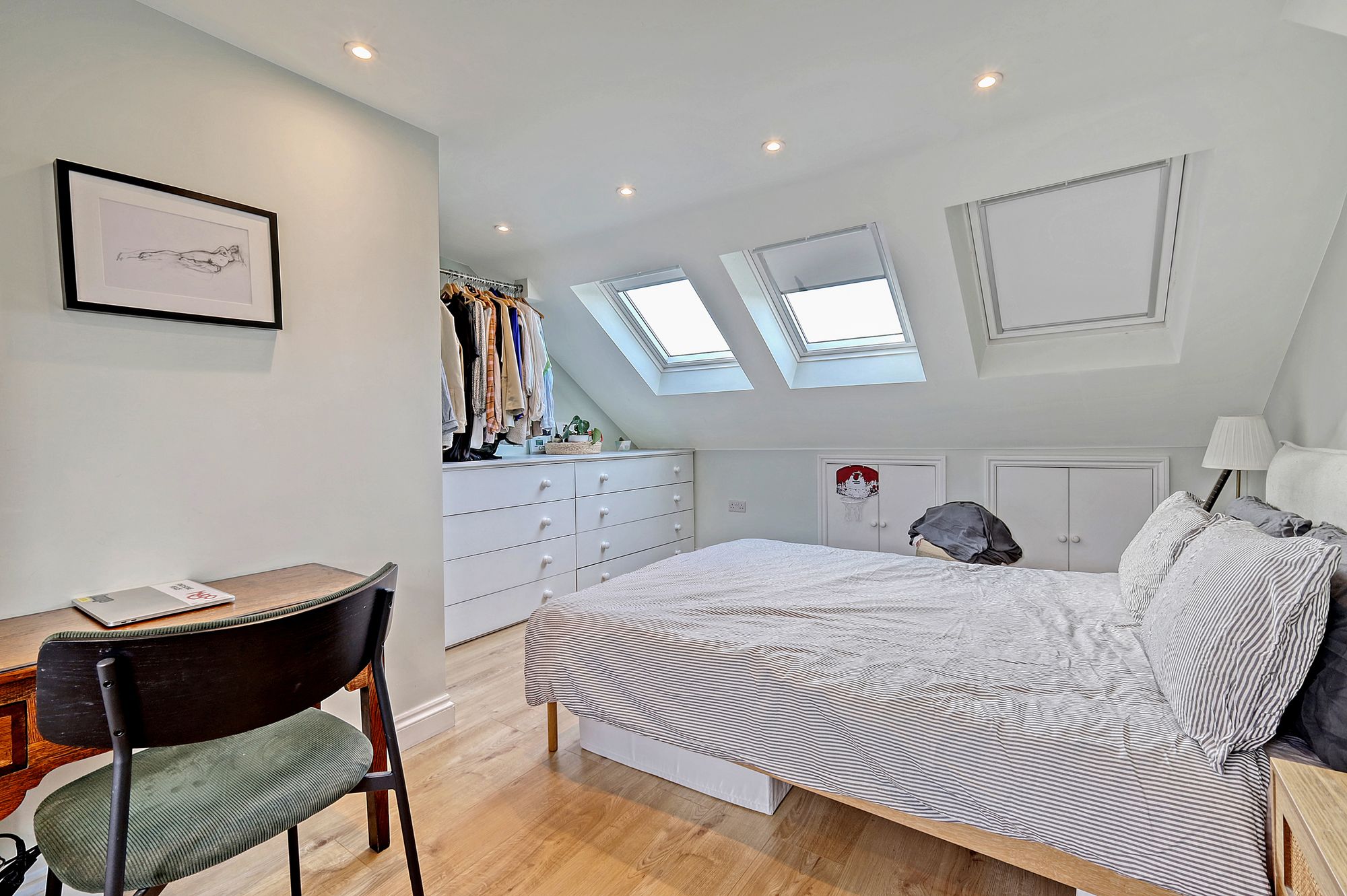 2 bed flat for sale in Albert Road, London  - Property Image 9