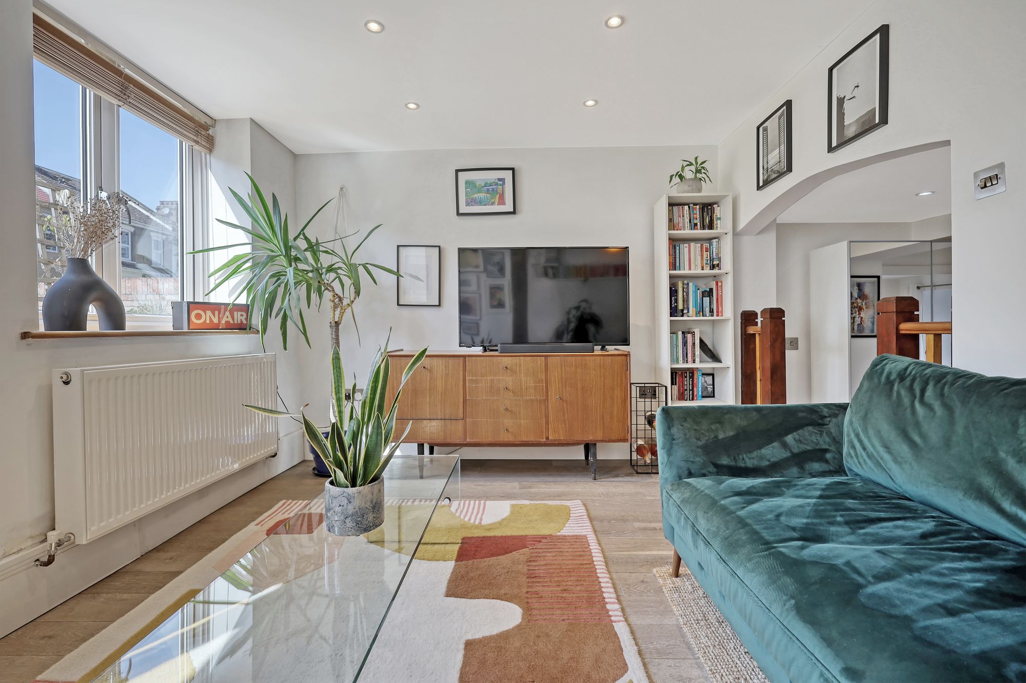 2 bed flat for sale in Grange Park Road, Leyton, E10 3