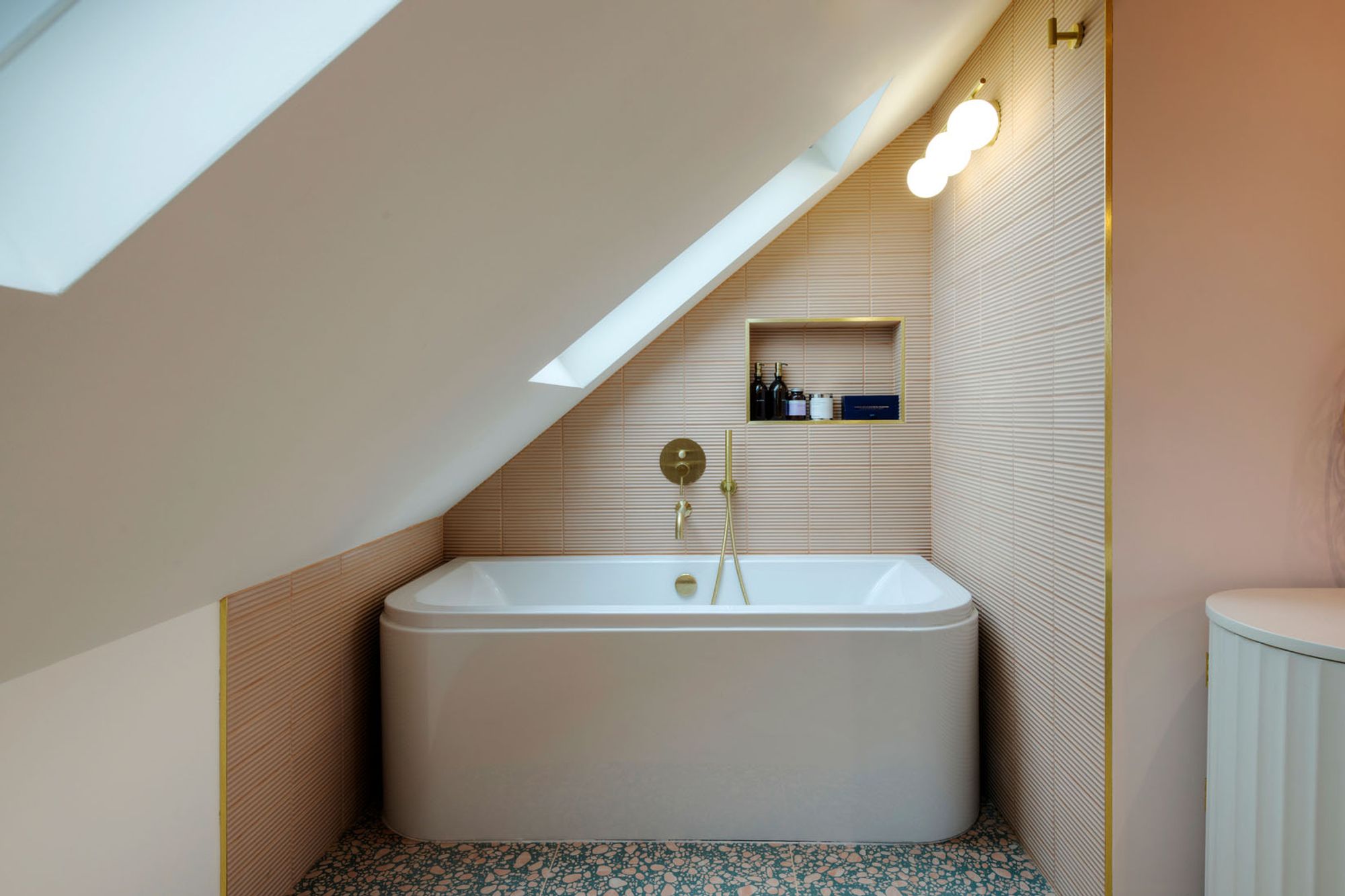 4 bed terraced house for sale in St. Marys Road, Leyton, E10  - Property Image 29