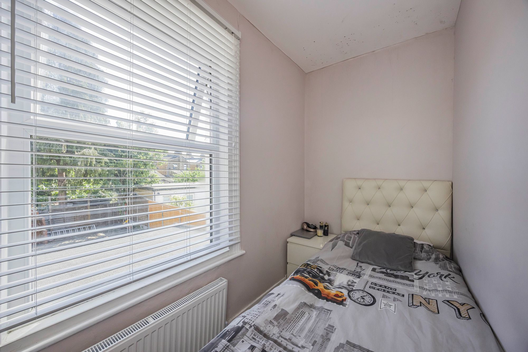 3 bed end of terrace house for sale in Lindley Road, London, E10  - Property Image 14