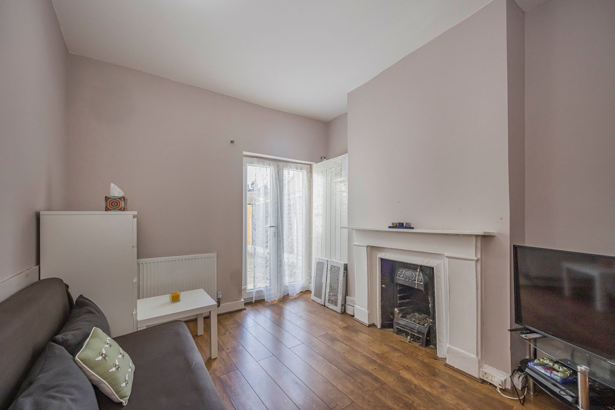 3 bed end of terrace house for sale in Lindley Road, London, E10  - Property Image 6