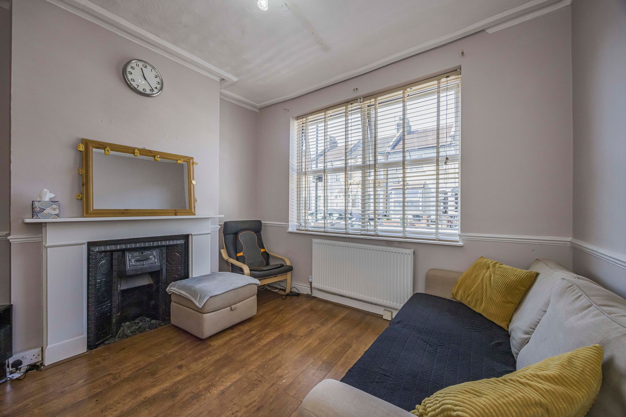 3 bed end of terrace house for sale in Lindley Road, London, E10  - Property Image 3