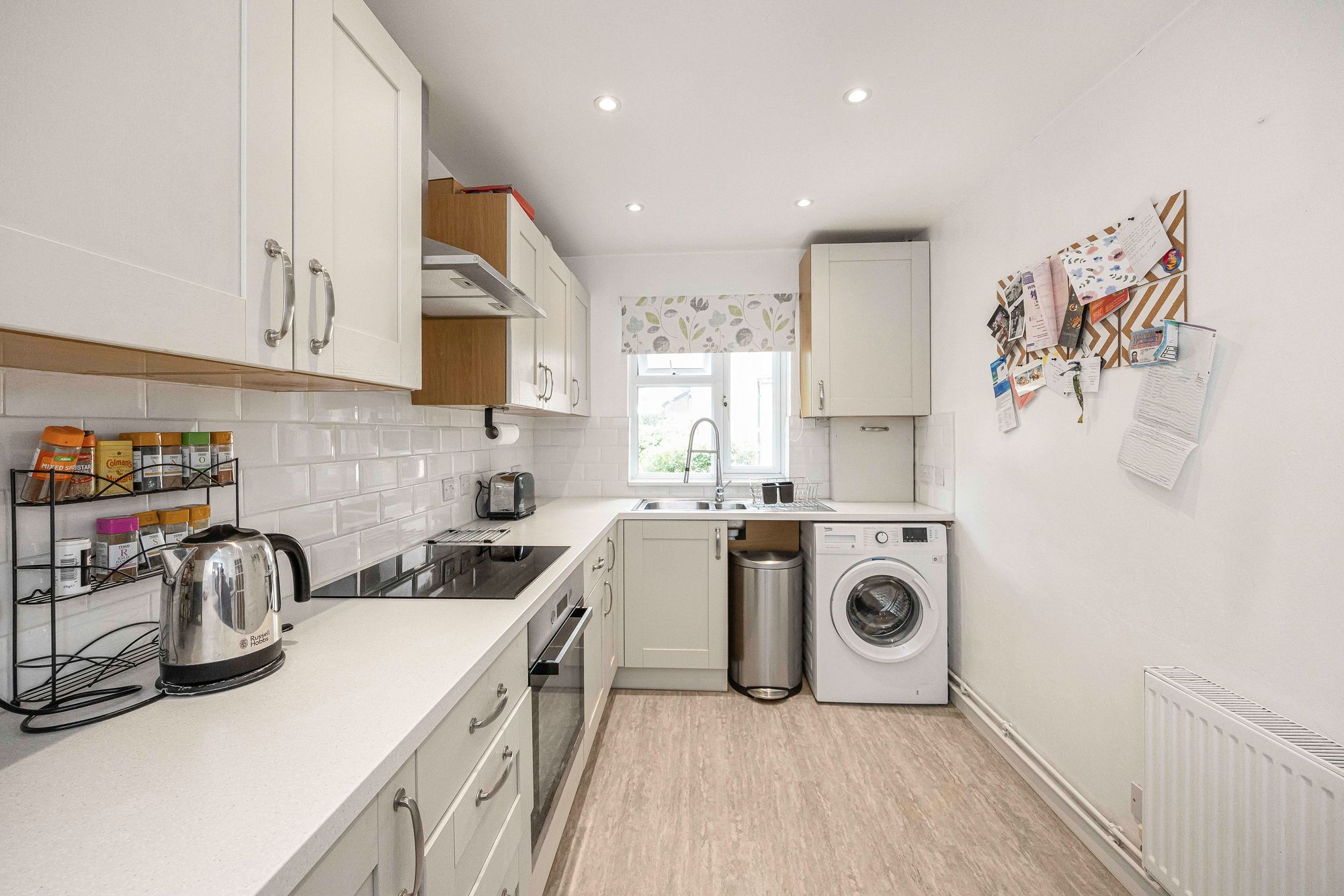 2 bed flat for sale in High Road Leyton, John Strype Court High Road Leyton, E10 1