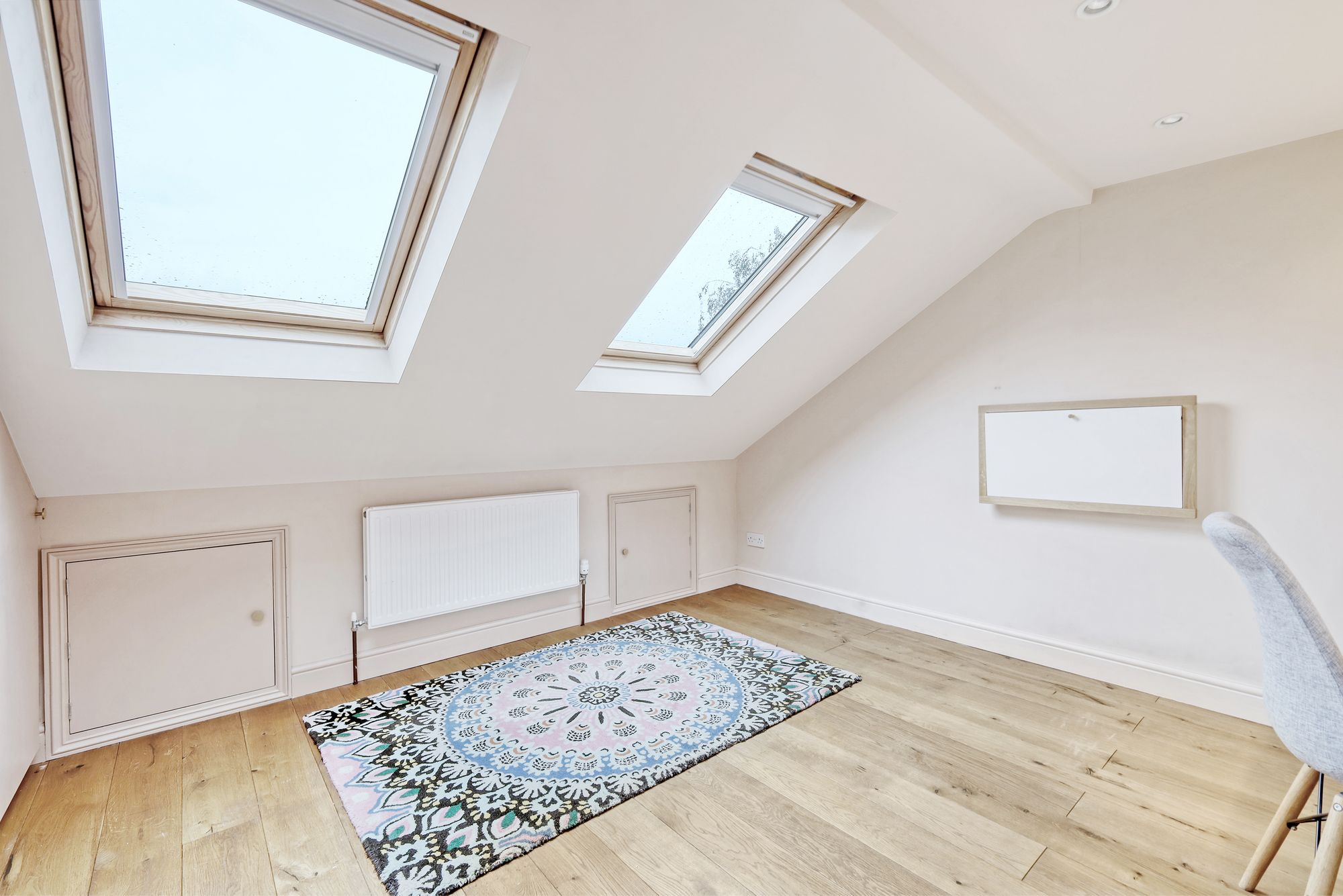 5 bed terraced house for sale in Scotts Road, London  - Property Image 19