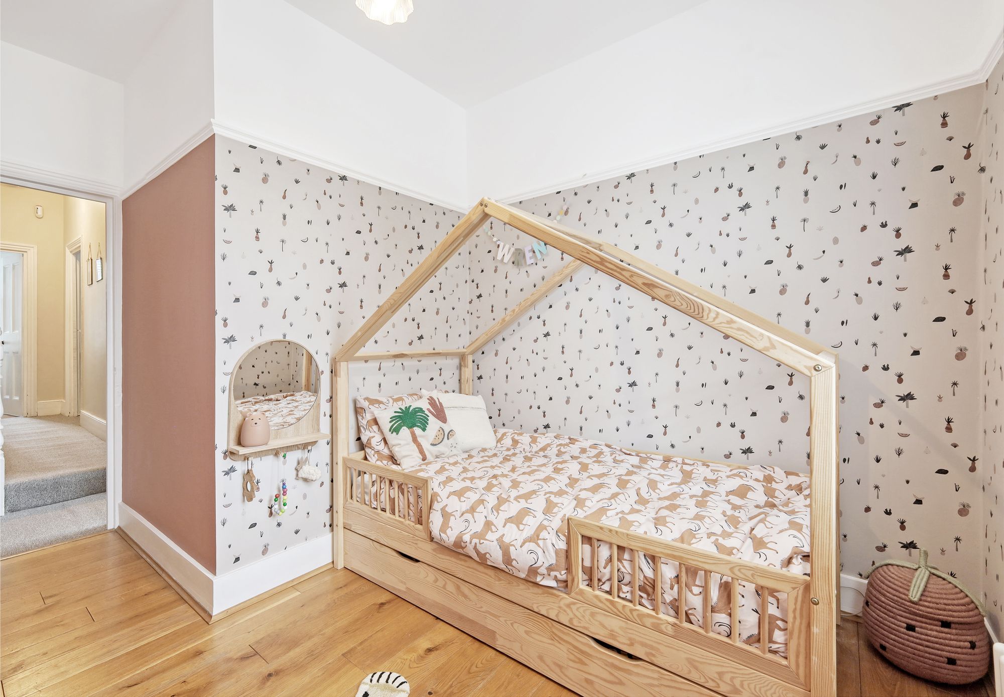 5 bed terraced house for sale in Scotts Road, London  - Property Image 33