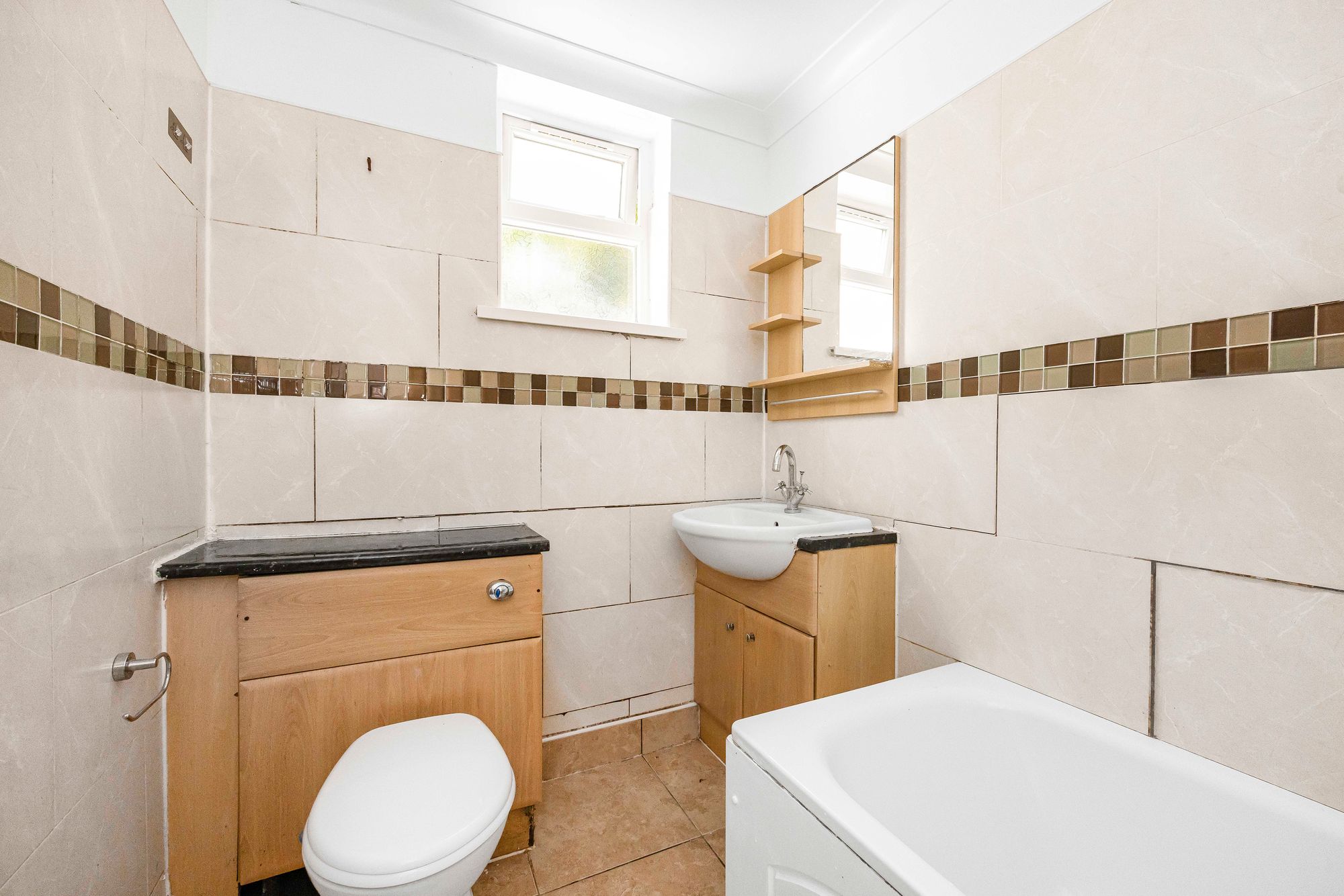 2 bed flat for sale in Guernsey Road, Leytonstone, E11  - Property Image 11