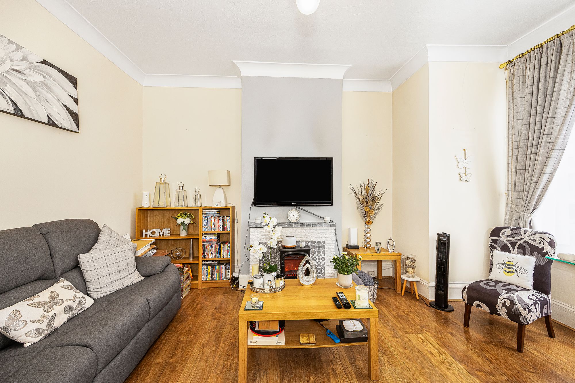 3 bed terraced house for sale in Belgrave Road, London  - Property Image 6