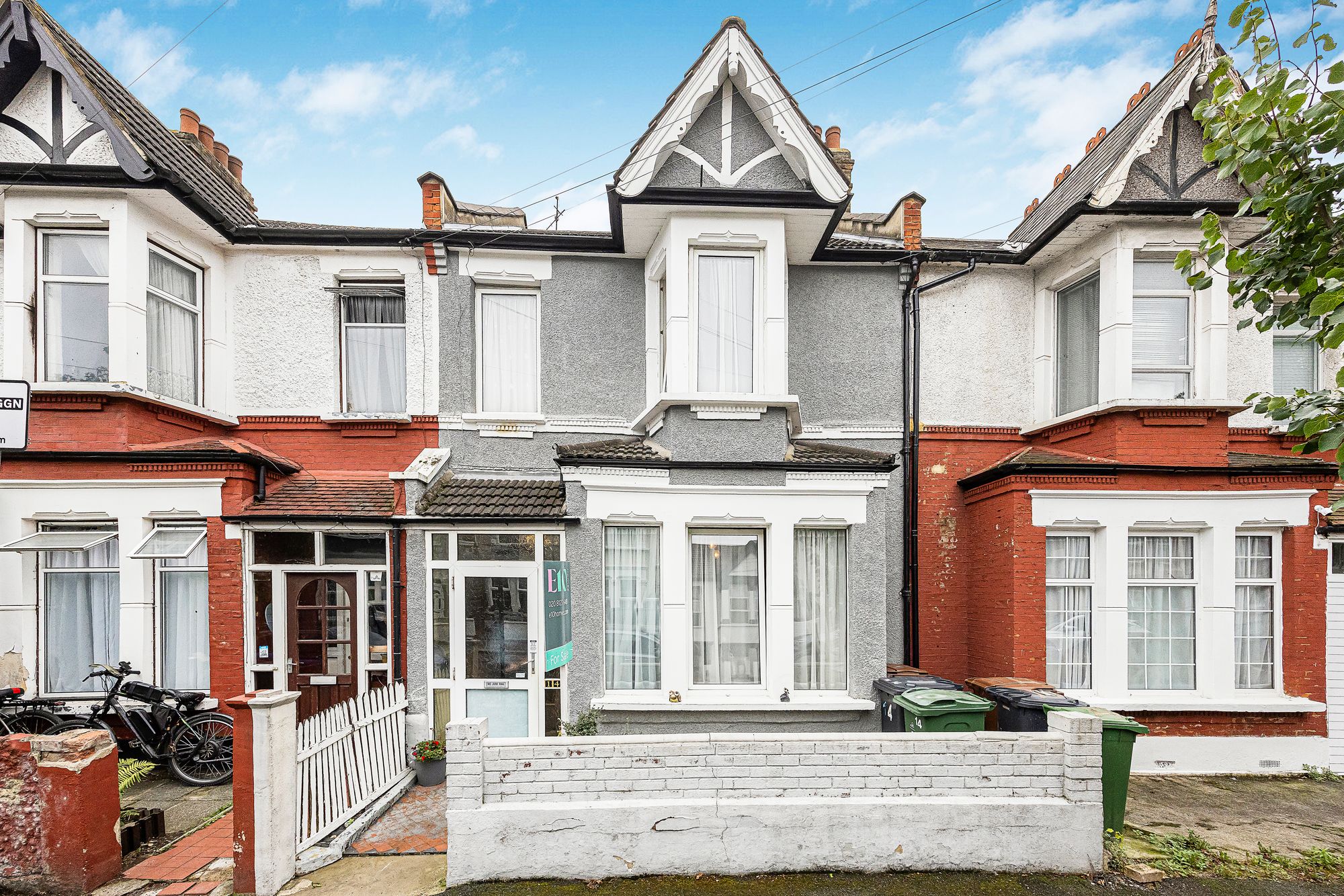 3 bed terraced house for sale in Belgrave Road, London  - Property Image 1