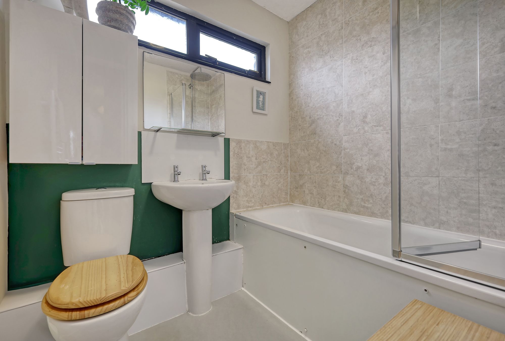 3 bed semi-detached house for sale in Manorhall Gardens, Leyton, E10  - Property Image 16