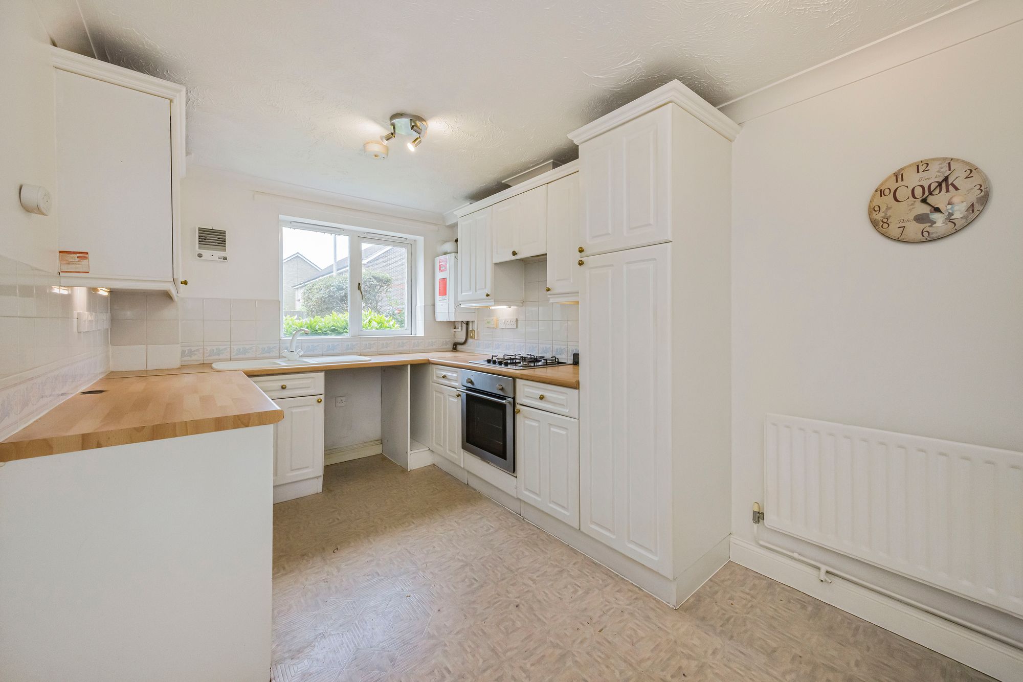 2 bed semi-detached house for sale in Brunel Road, Walthamstow, E17  - Property Image 2