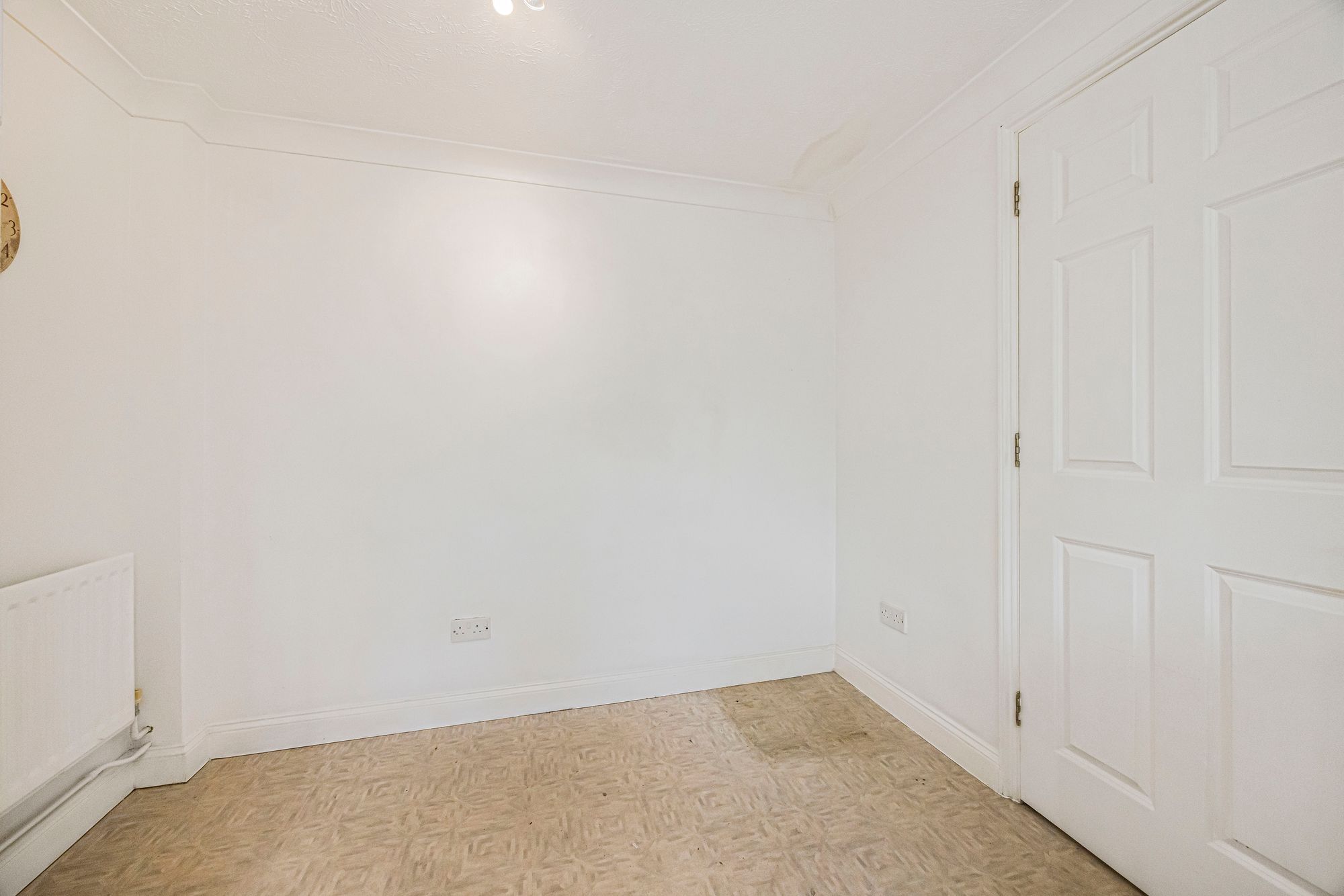 2 bed semi-detached house for sale in Brunel Road, Walthamstow, E17  - Property Image 13