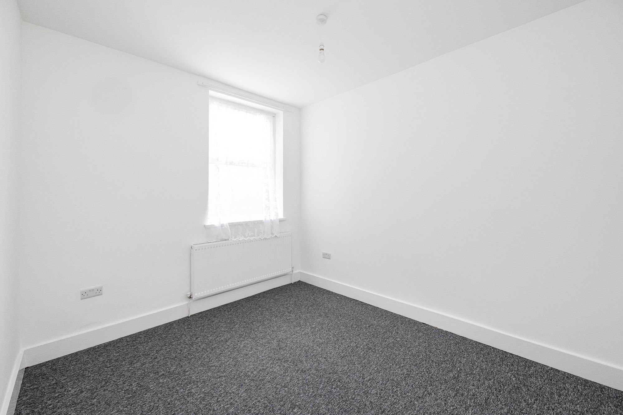 2 bed flat for sale in Morley Road, Leyton, E10 7