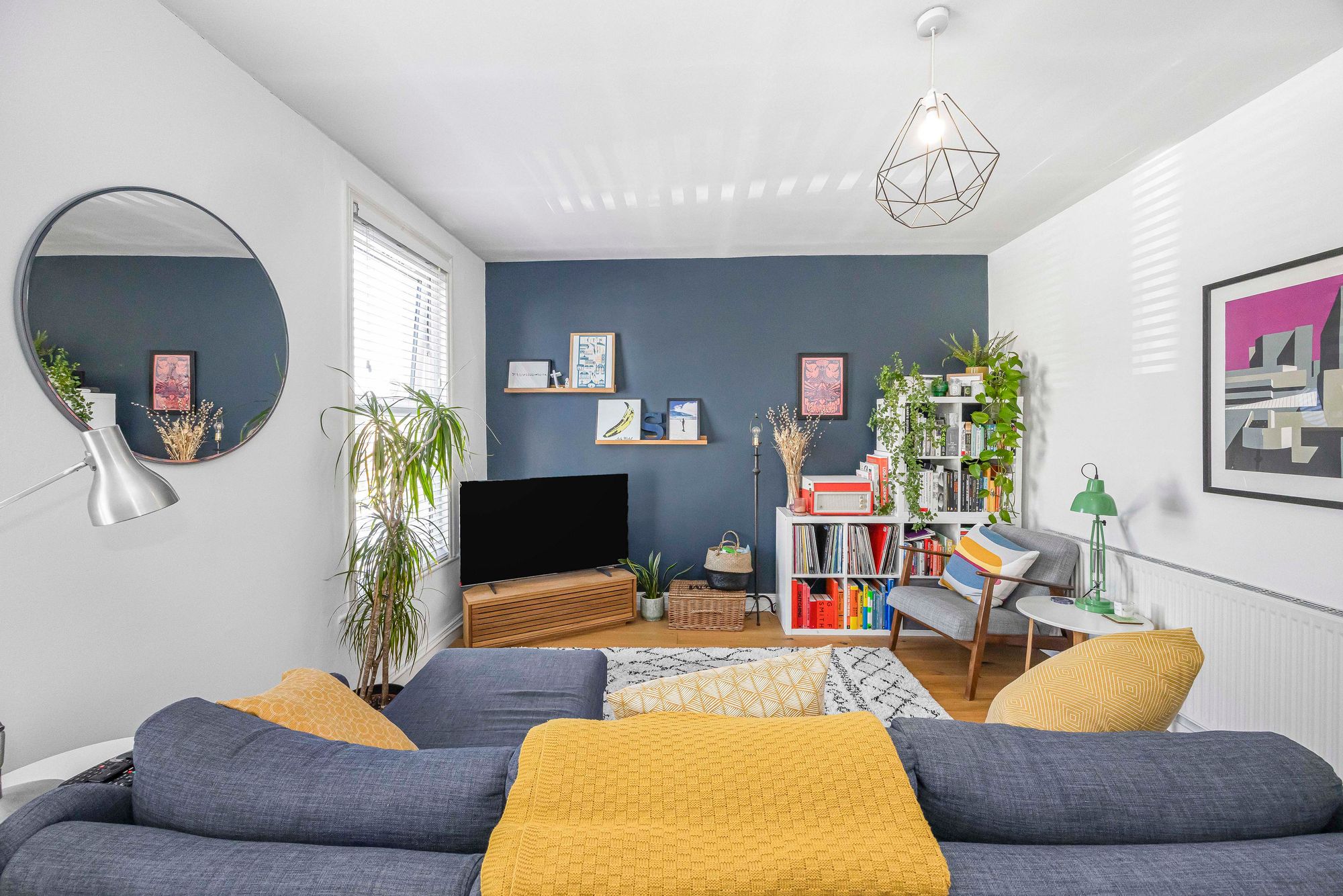 2 bed flat for sale in Dawlish Road, London, E10  - Property Image 6