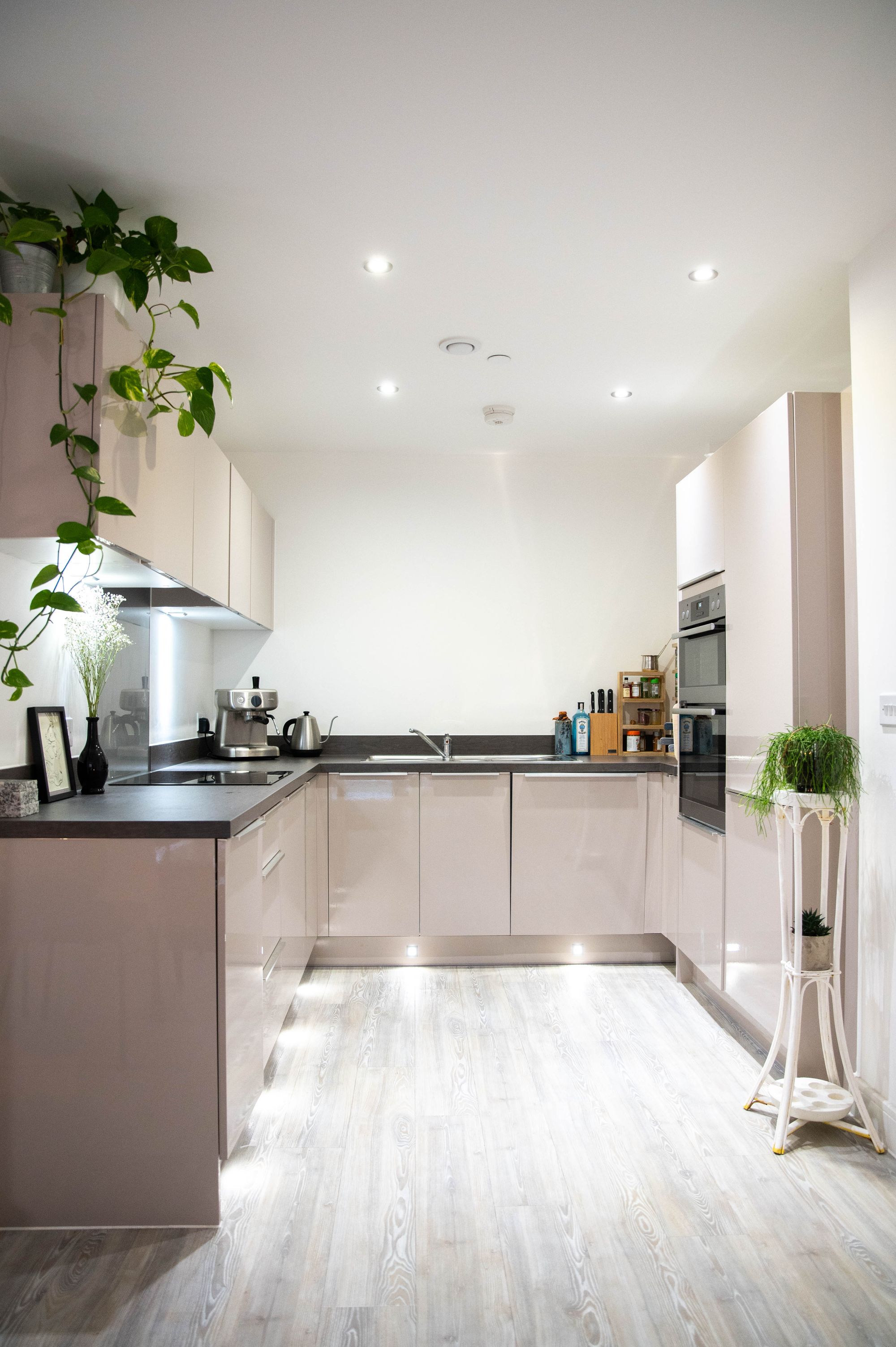 2 bed apartment for sale in Champness Close, London, E17 1