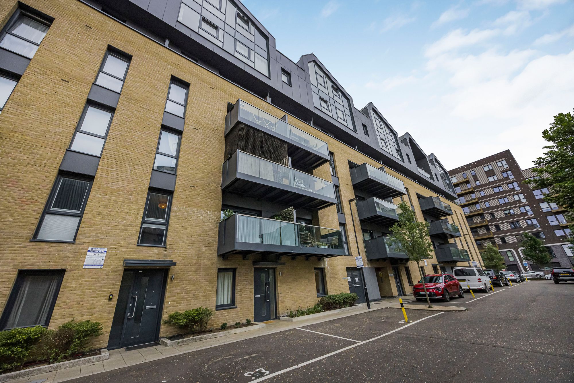 2 bed apartment for sale in Champness Close, London, E17 12