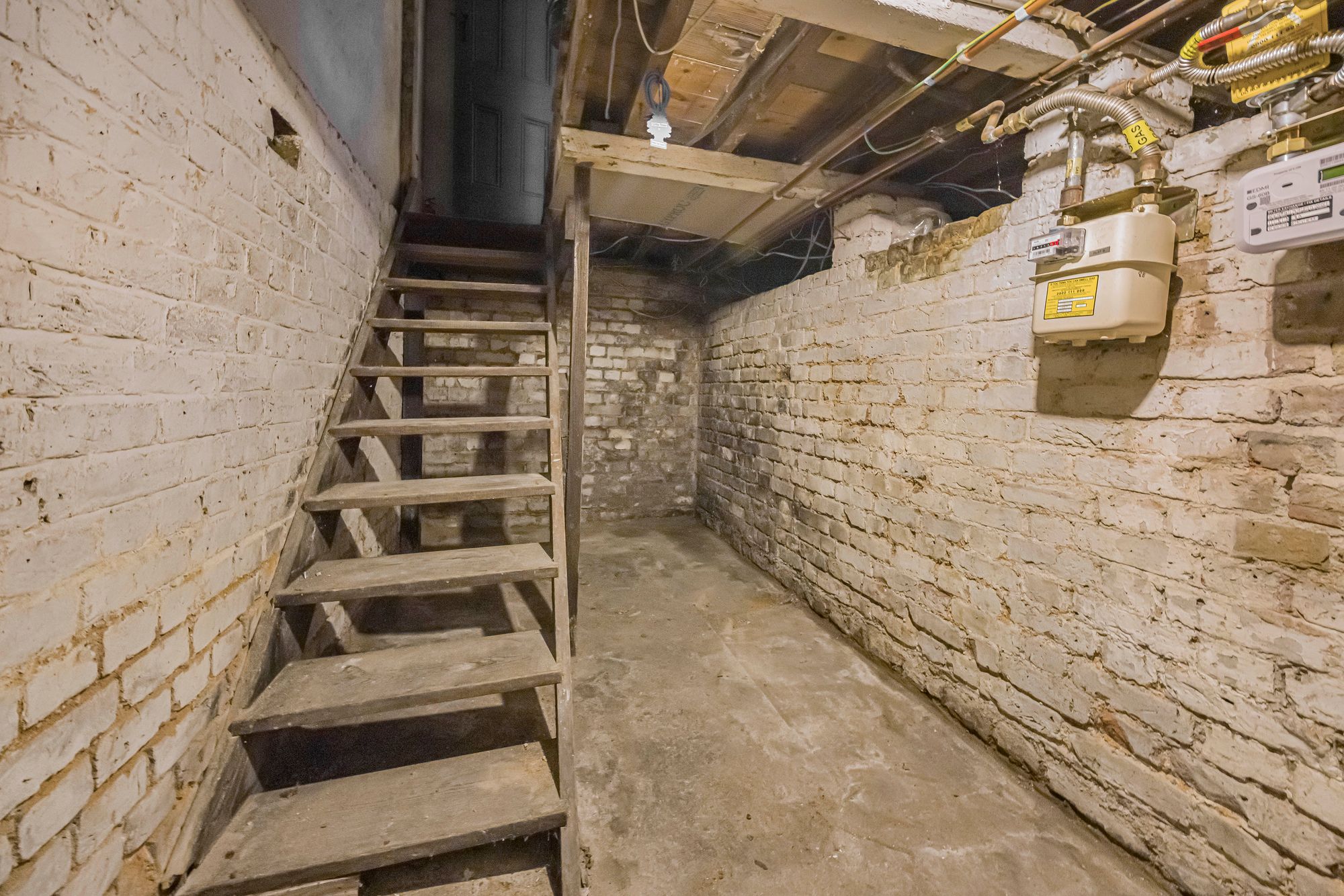 2 bed flat for sale in Addison Road, Walthamstow, E17 11